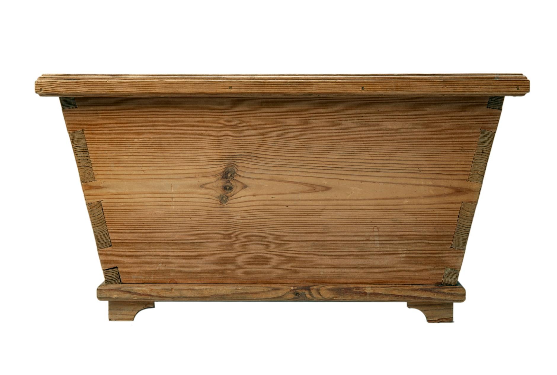 Hand Crafted Angular Pine Accent Chest, Small Trunk For Sale 2