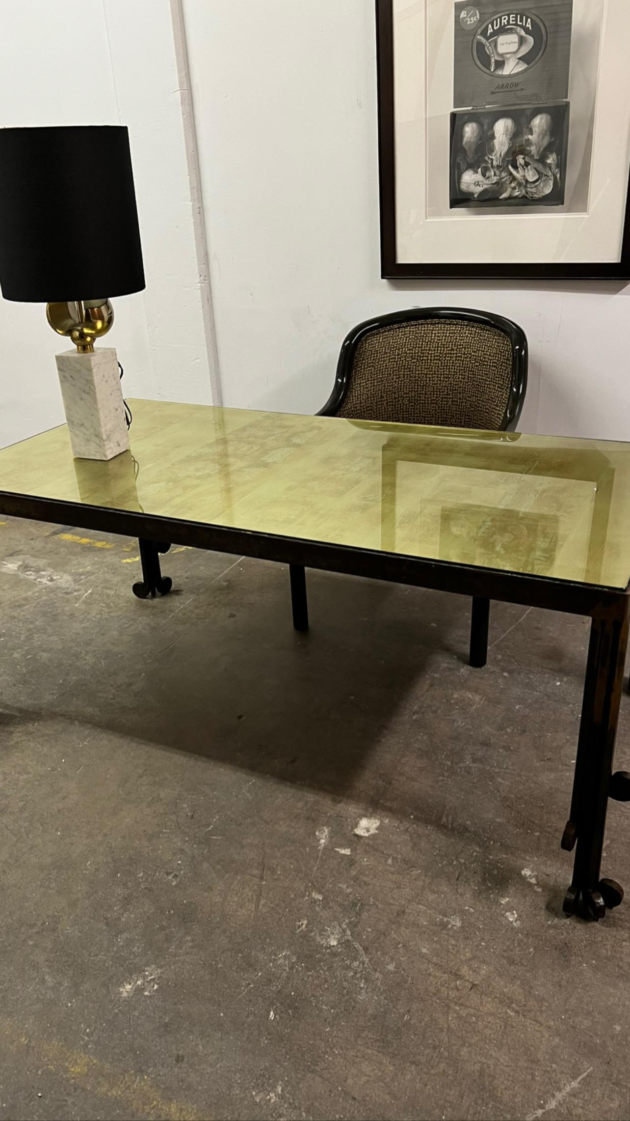 Brutalisme Table de salle à manger, console ou bureau Art Déco Brutaliste fabriqué à la main en vente