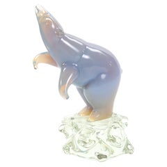 Escultura Decorativa de un Polar de Pie, Hecha a Mano / Vidrio Soplado y Lucite