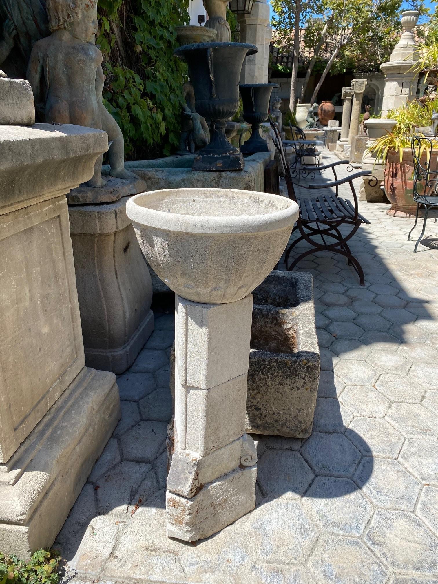 Hand Crafted & Carved Stone Birdbath Bowl Basin on Pedestal Base Water Fountain 1
