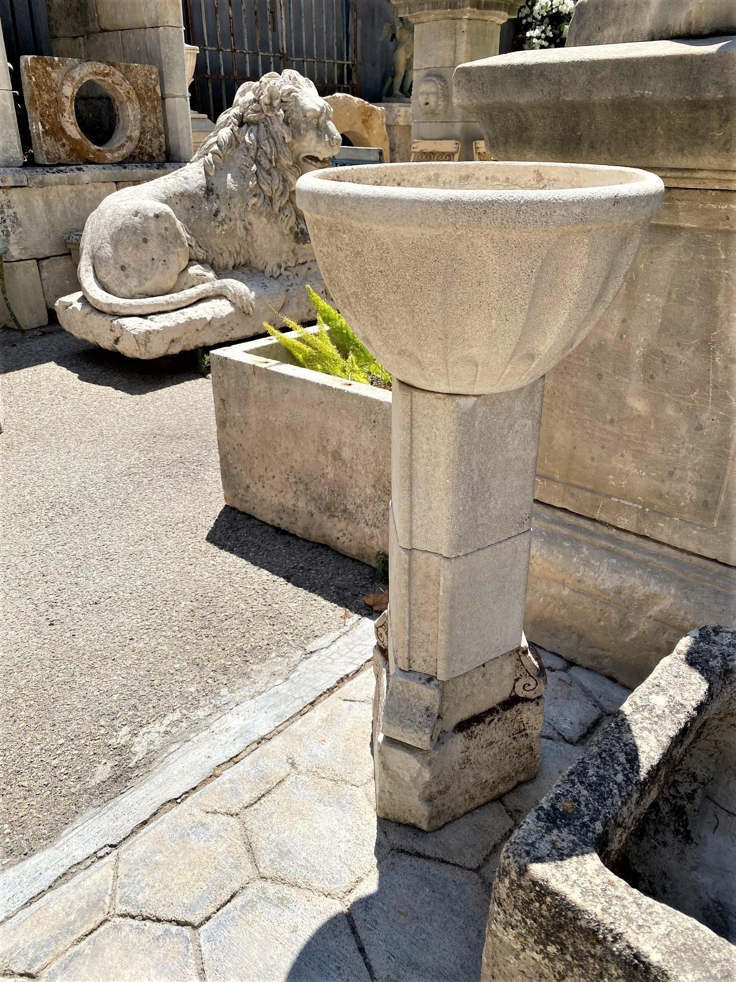 Hand Crafted & Carved Stone Birdbath Bowl Basin on Pedestal Base Water Fountain 2