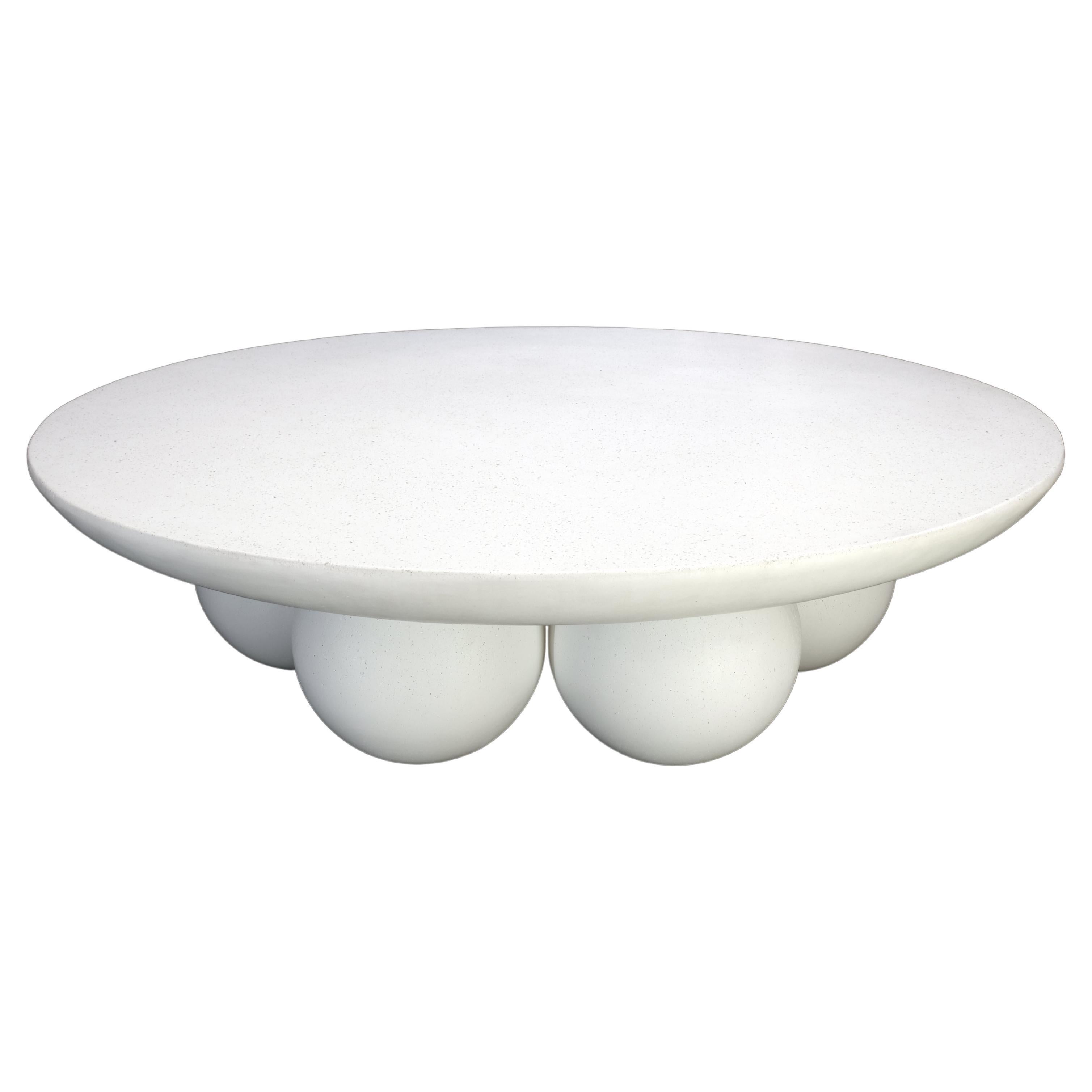 Organic Modern Round Coffee Table 'PIEDI' Handcrafted by Alentes Atelier For Sale