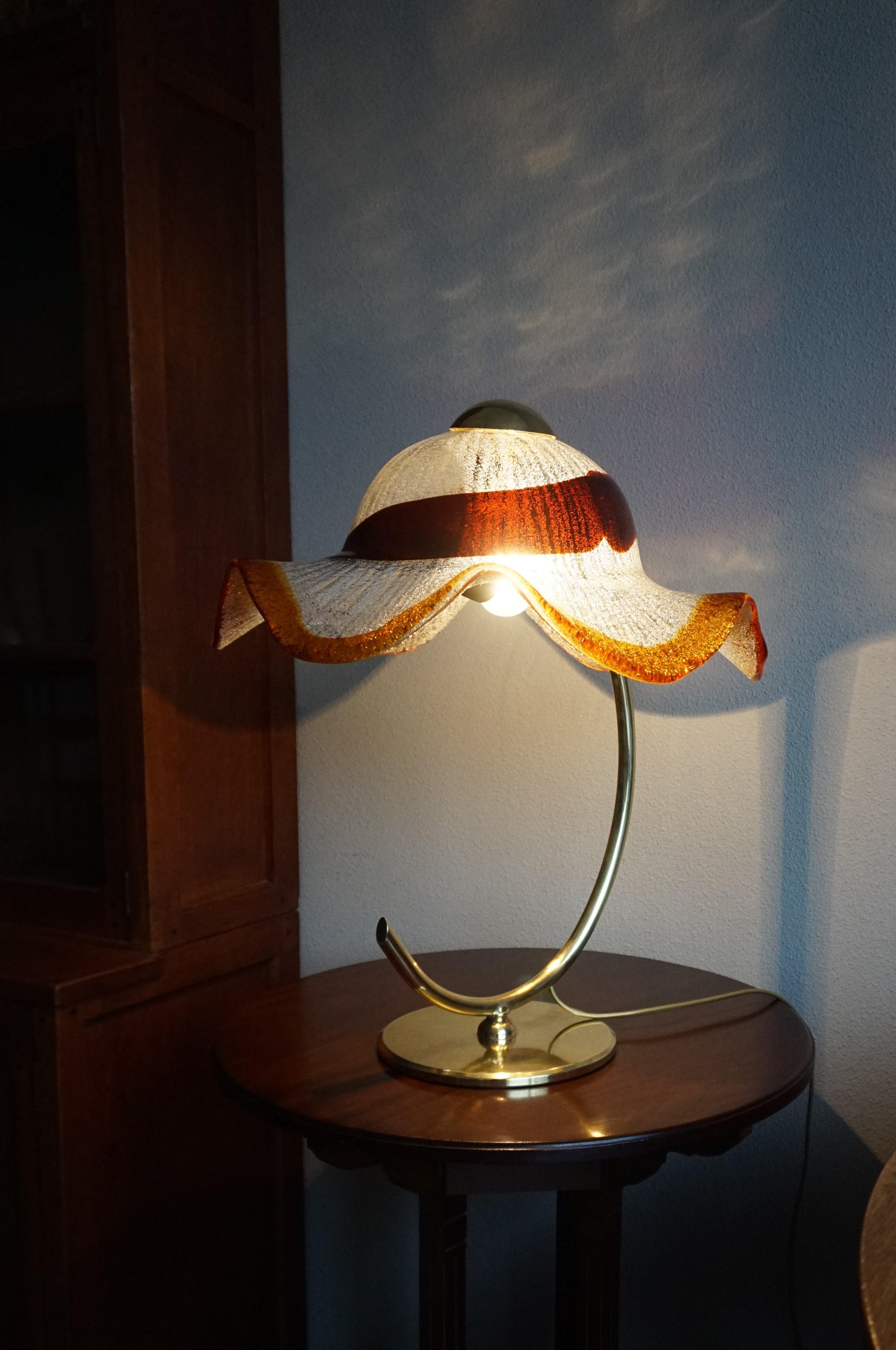 Handcrafted & Colorful Italian Murano Table Lamp from the Mid-Century Modern Era For Sale 4