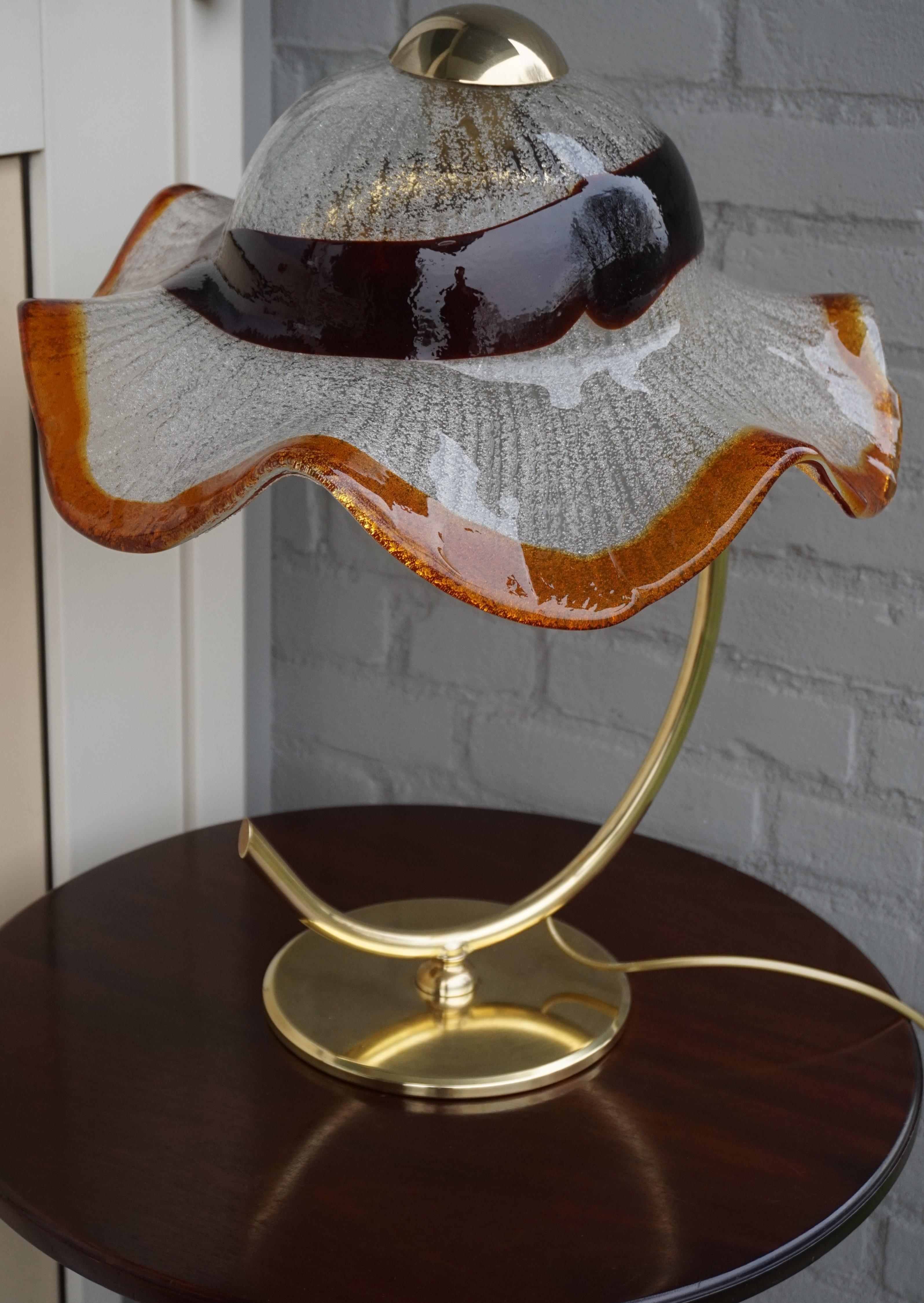 Handcrafted & Colorful Italian Murano Table Lamp from the Mid-Century Modern Era For Sale 11