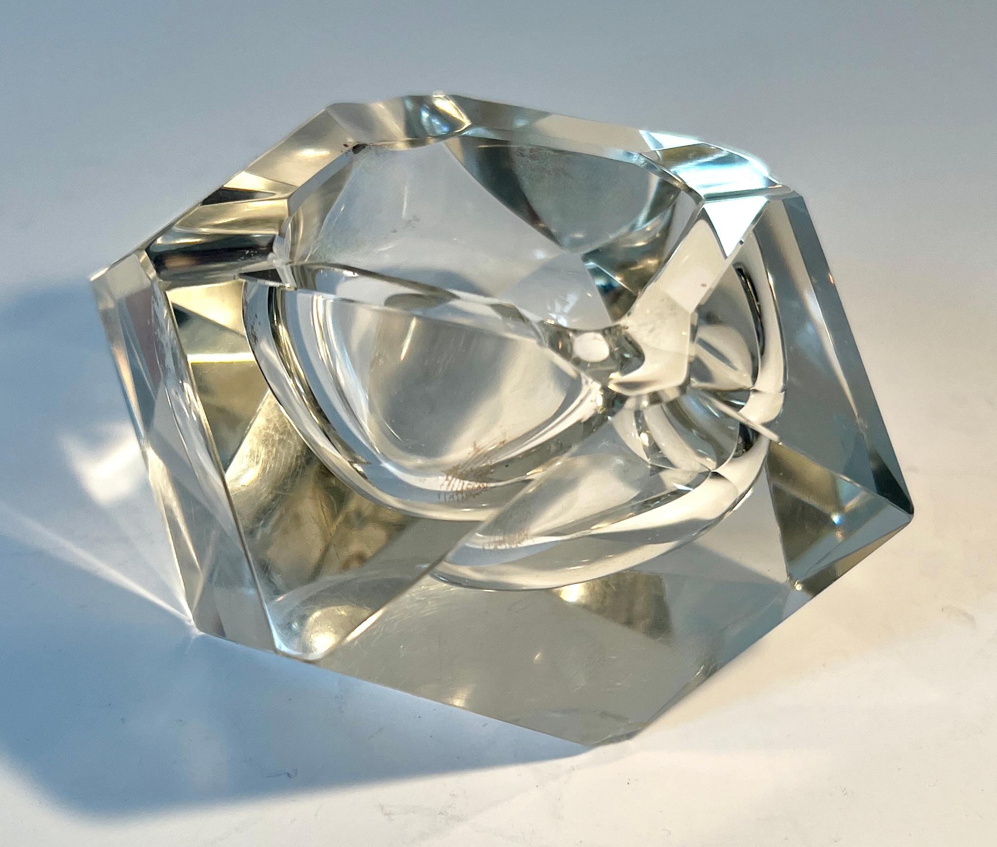 Cenicero o 420 de cristal artesanal de Flavio Poli Moderno de mediados de siglo en venta