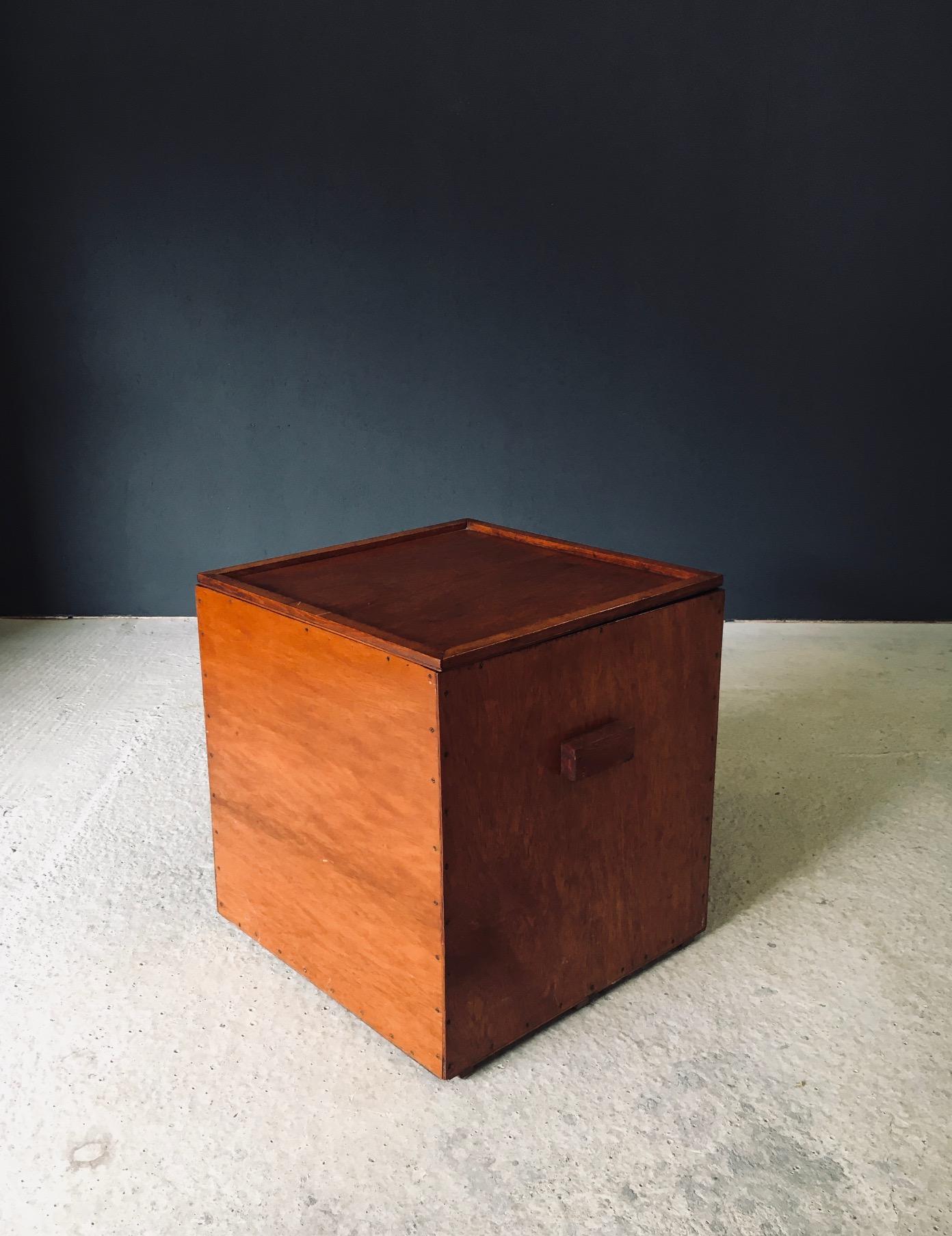 Mid-20th Century Hand Crafted Cubical Design Storage Box Side Table, Belgium 1950's For Sale