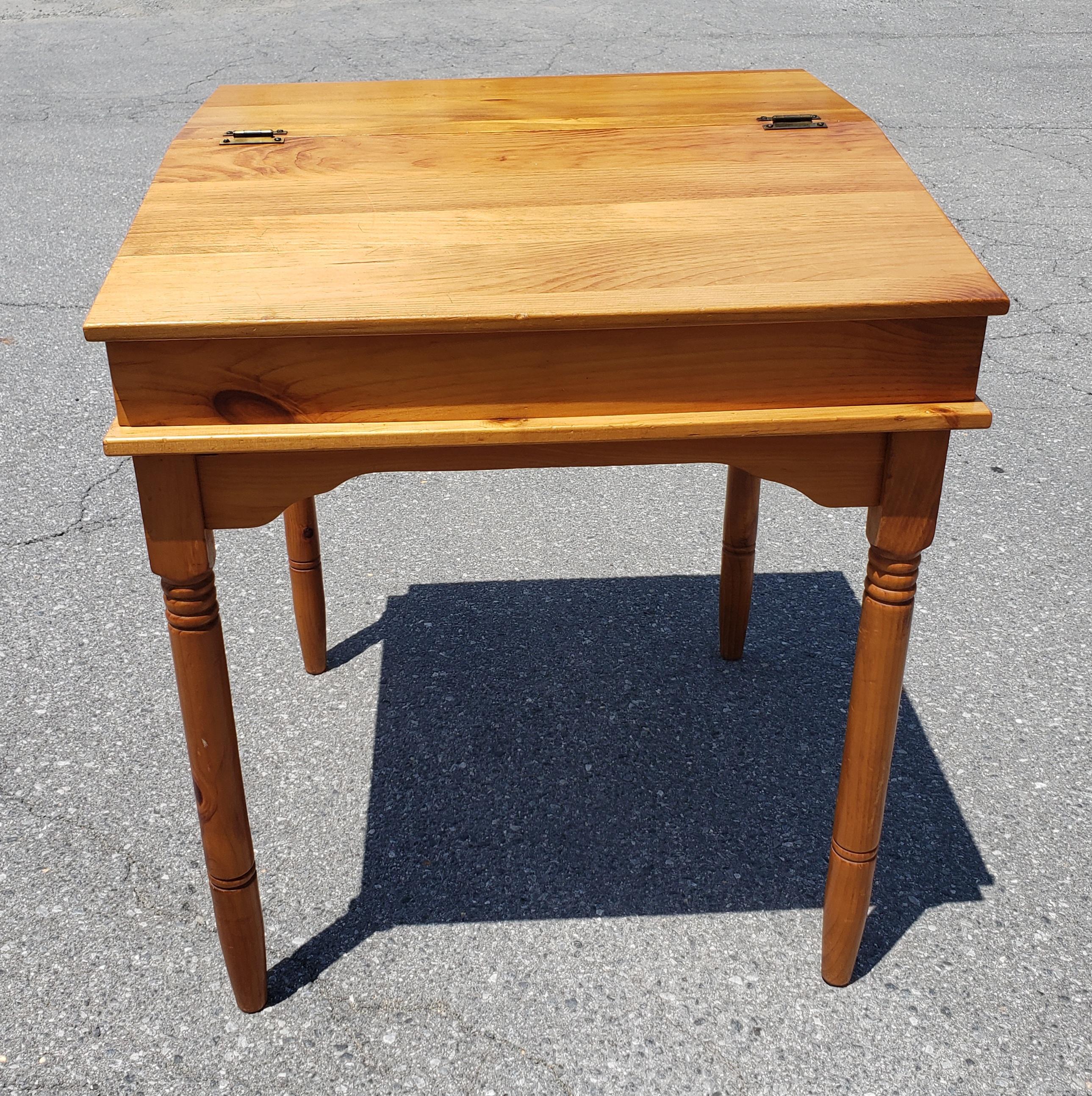 American Colonial Hand-Crafted Early American Style Solid Pine Slant Front Writing Desk  For Sale