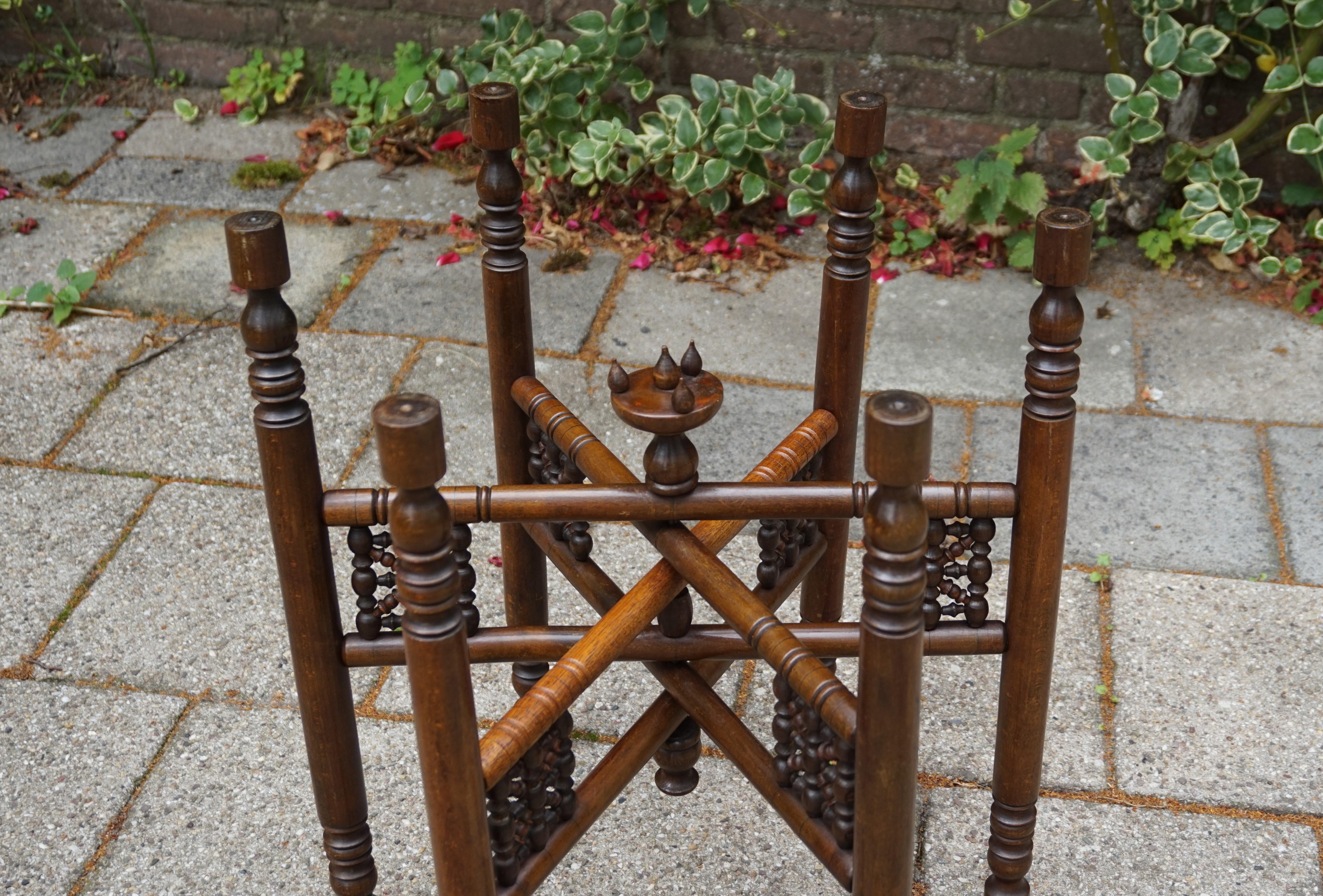 Handcrafted Egyptian Revival Brass Tray Table with Islamic Design Wooden Base For Sale 8