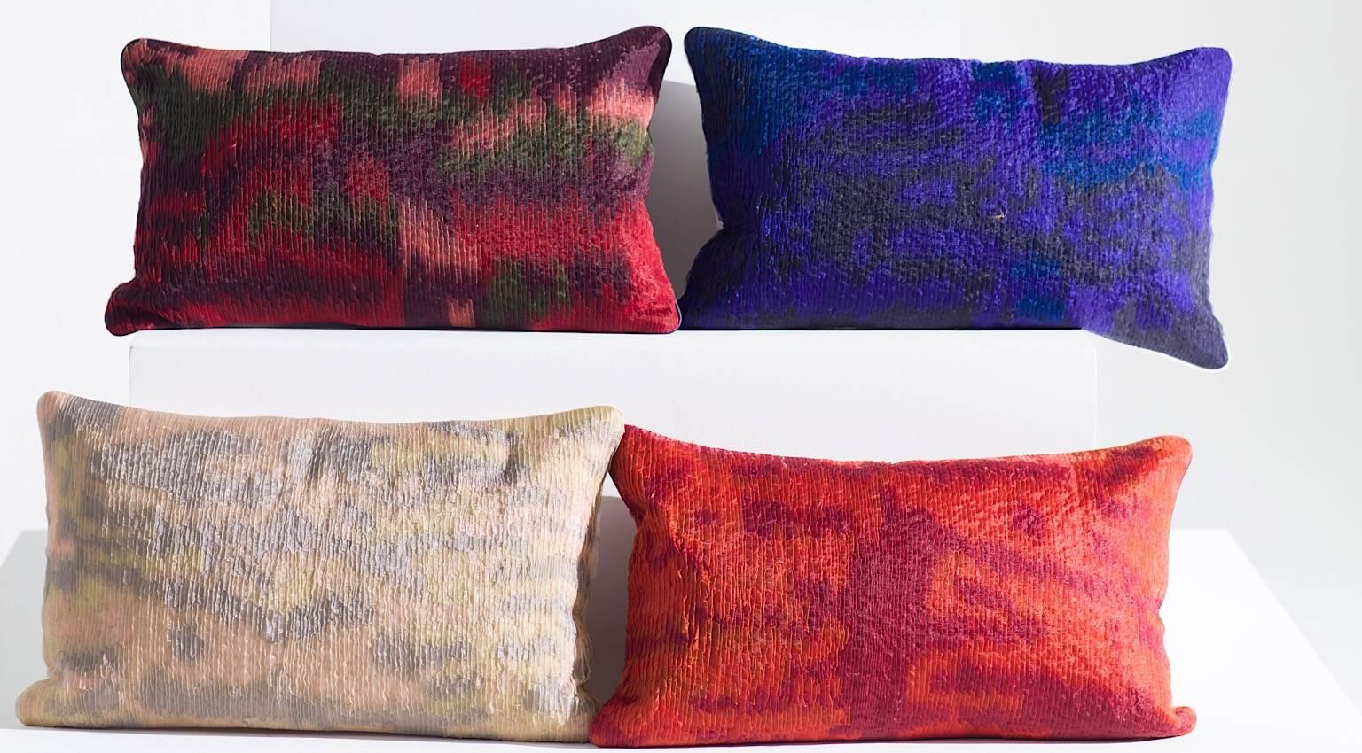Handcrafted Embroidered Ribbon Work Pillow Ombré Red In New Condition For Sale In London, GB