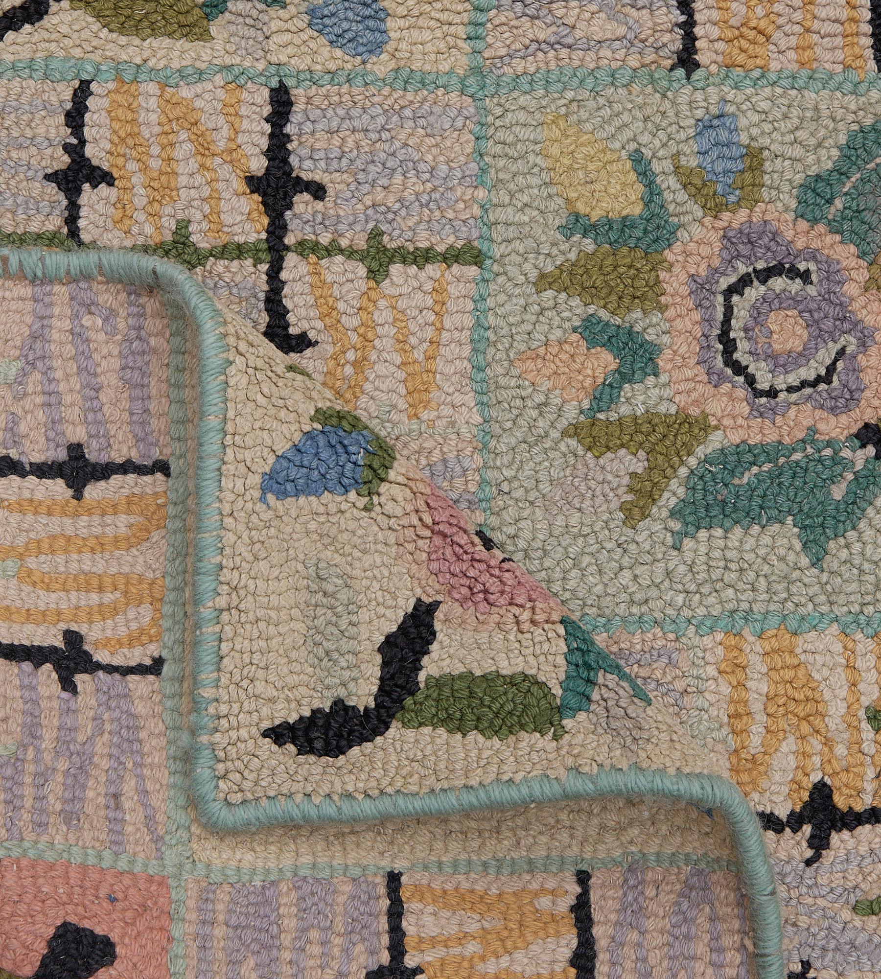 Hand-crafted Floral Mid-Century American Hooked Runner For Sale 1