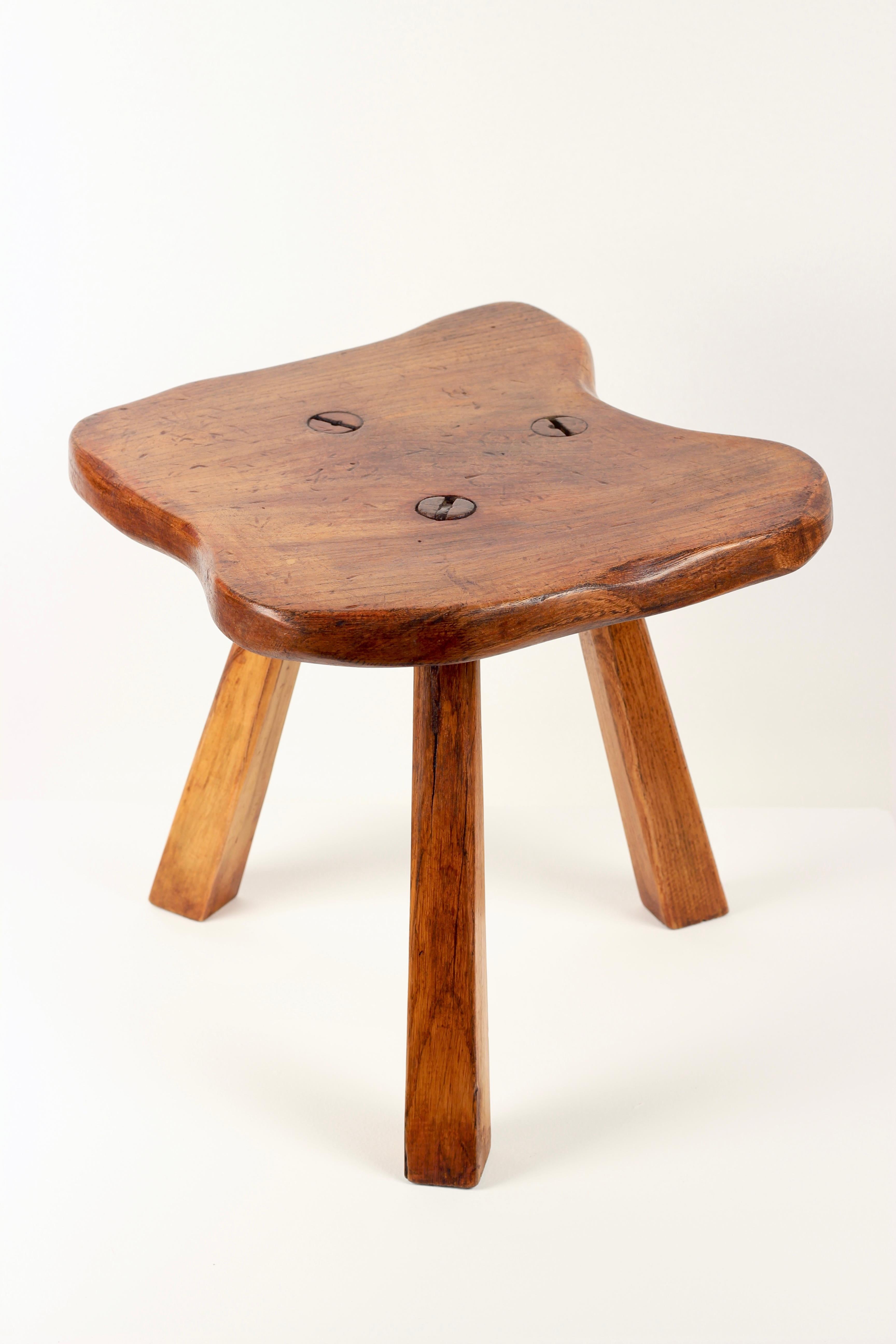 Hand-Crafted Folk Art Primitive Elm Stool  Sculptural Rustic Form For Sale 8