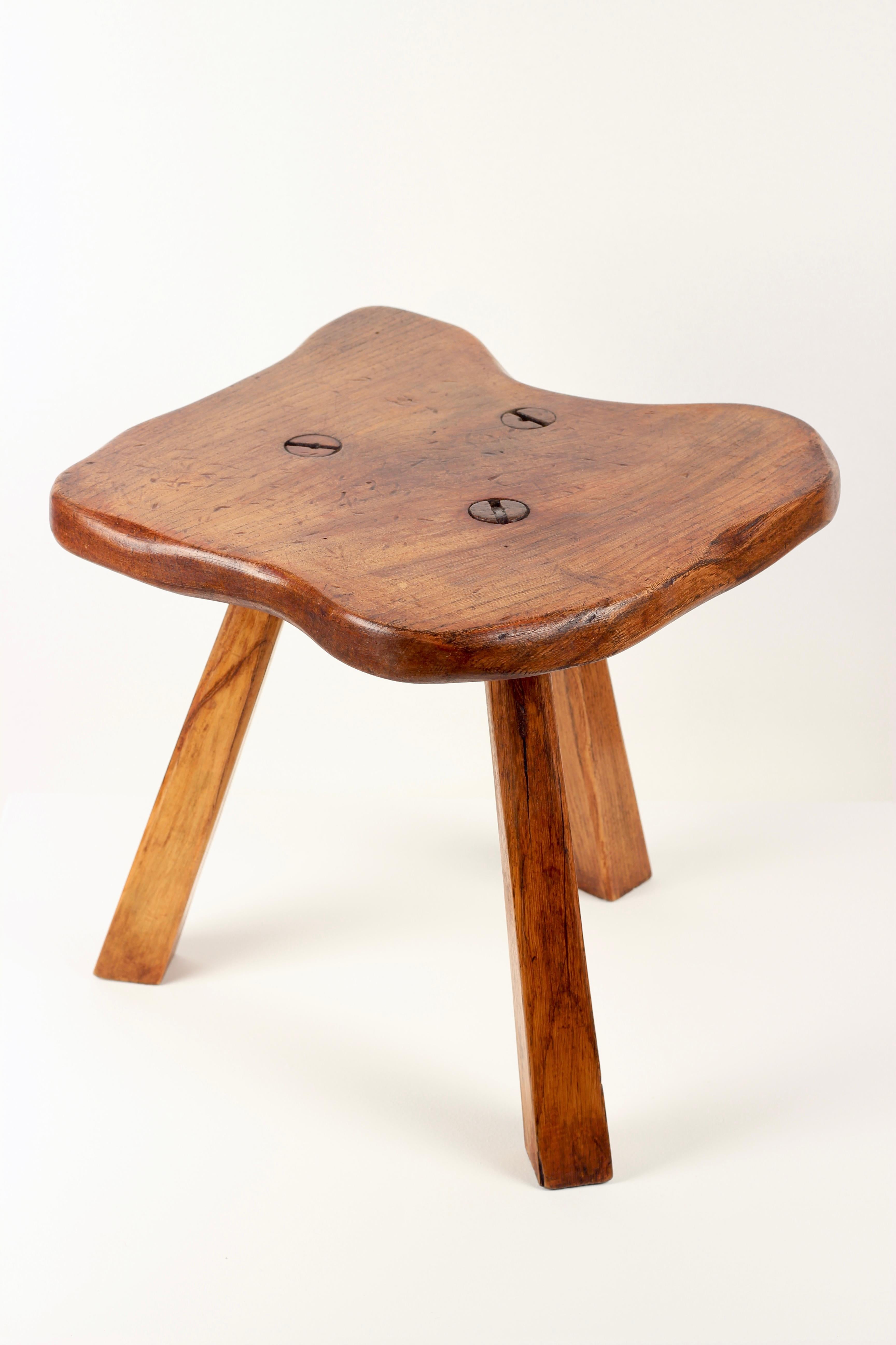 Hand-Crafted Folk Art Primitive Elm Stool  Sculptural Rustic Form For Sale 1