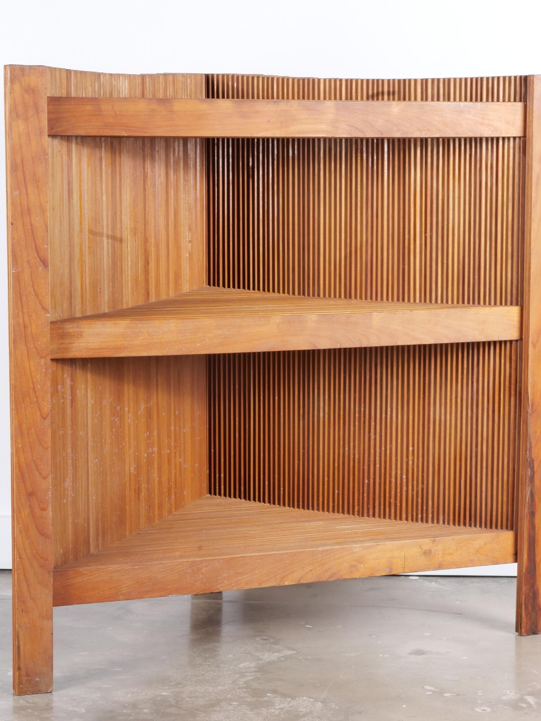 Hand-Crafted Folk Art Slatted Wood Corner Shelf For Sale 3