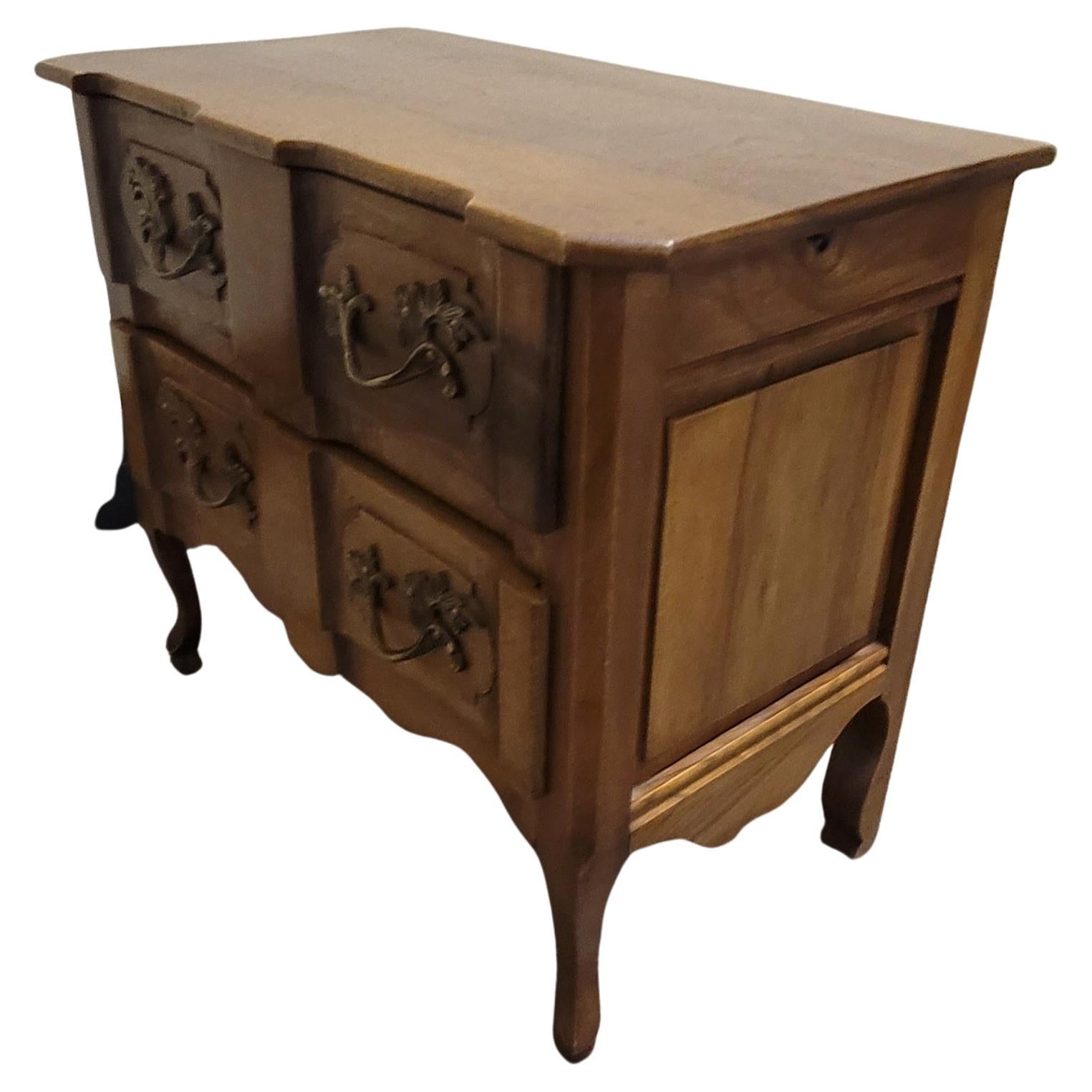 Hand-Crafted French Provincial Walnut Diminutive Commode w/ Hand-Rubbed Finish For Sale 1