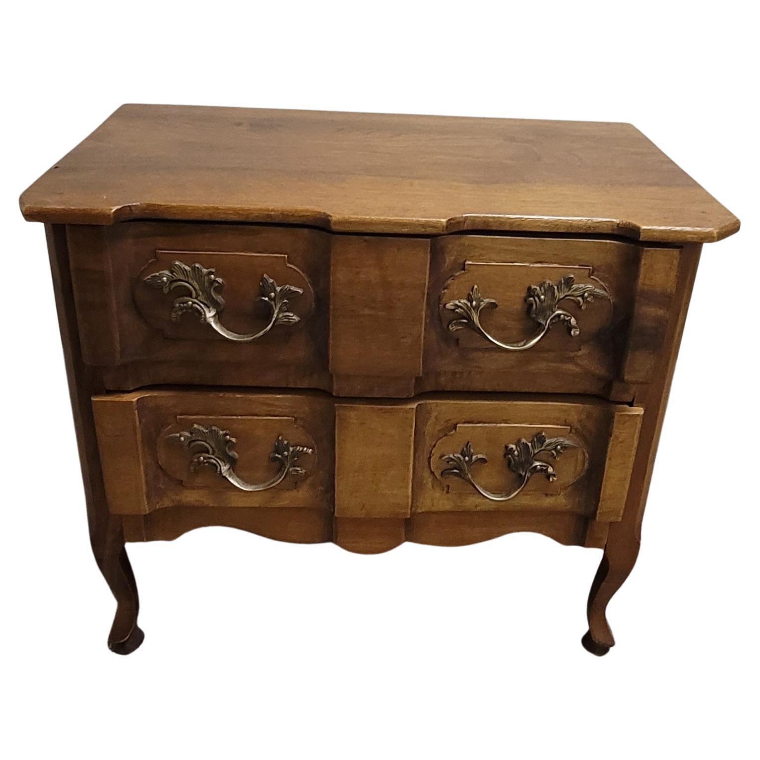 Hand-Crafted French Provincial Walnut Diminutive Commode w/ Hand-Rubbed Finish For Sale