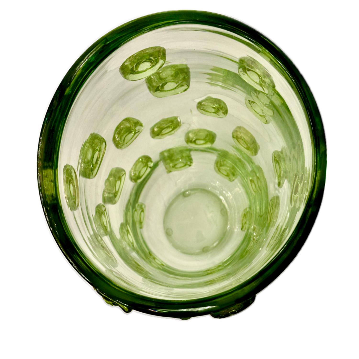 Moderne Vase à pois en verre de Murano vert fabriqué à la main 2024 en vente