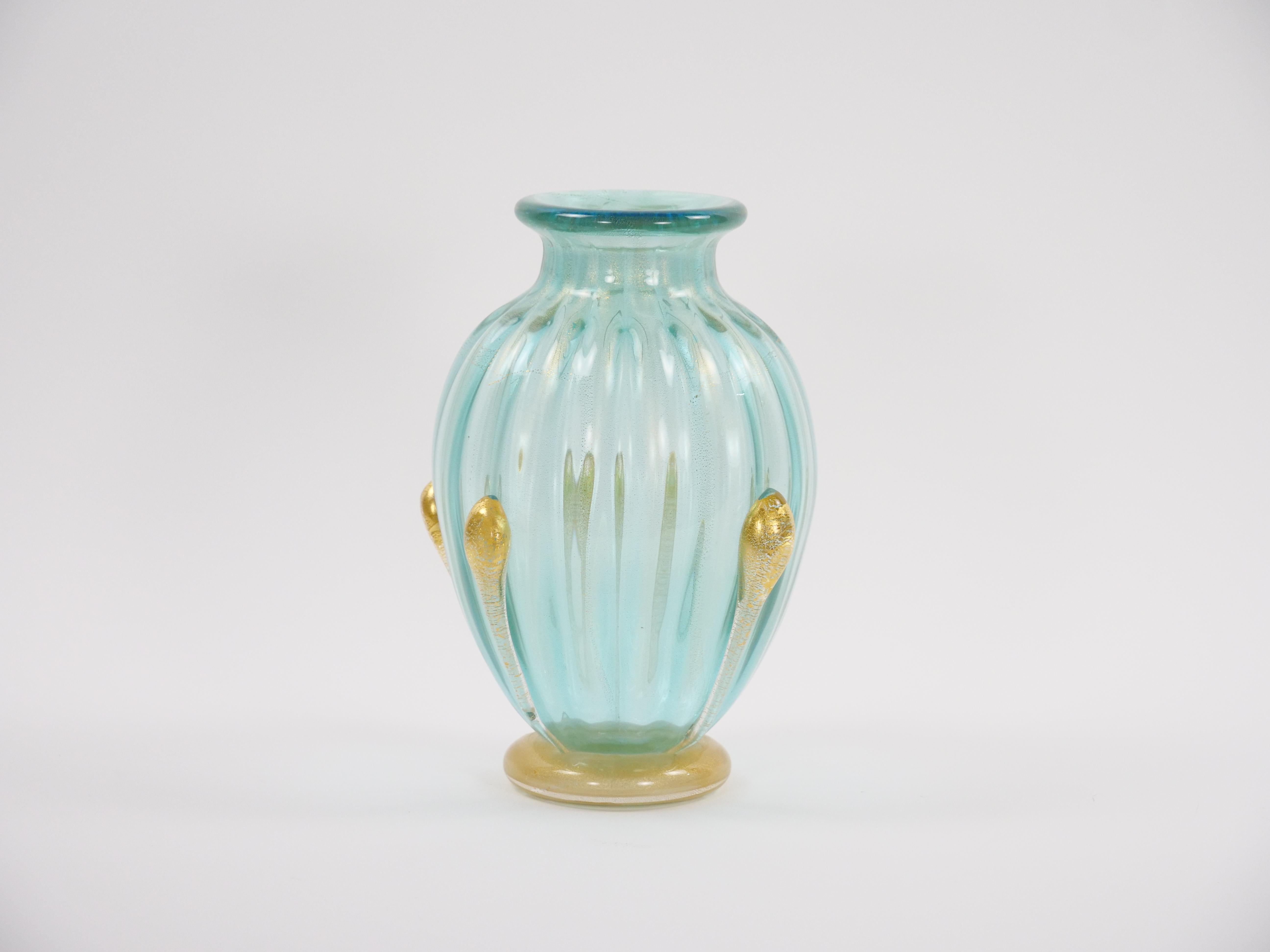 Hand-Crafted Hand-crafted Mouth Blown Gold Flecks Exquisite Venetian Glass Vase For Sale