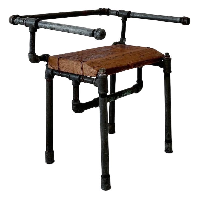 artesanía outsider art steampunk silla de tubo con asiento de madera