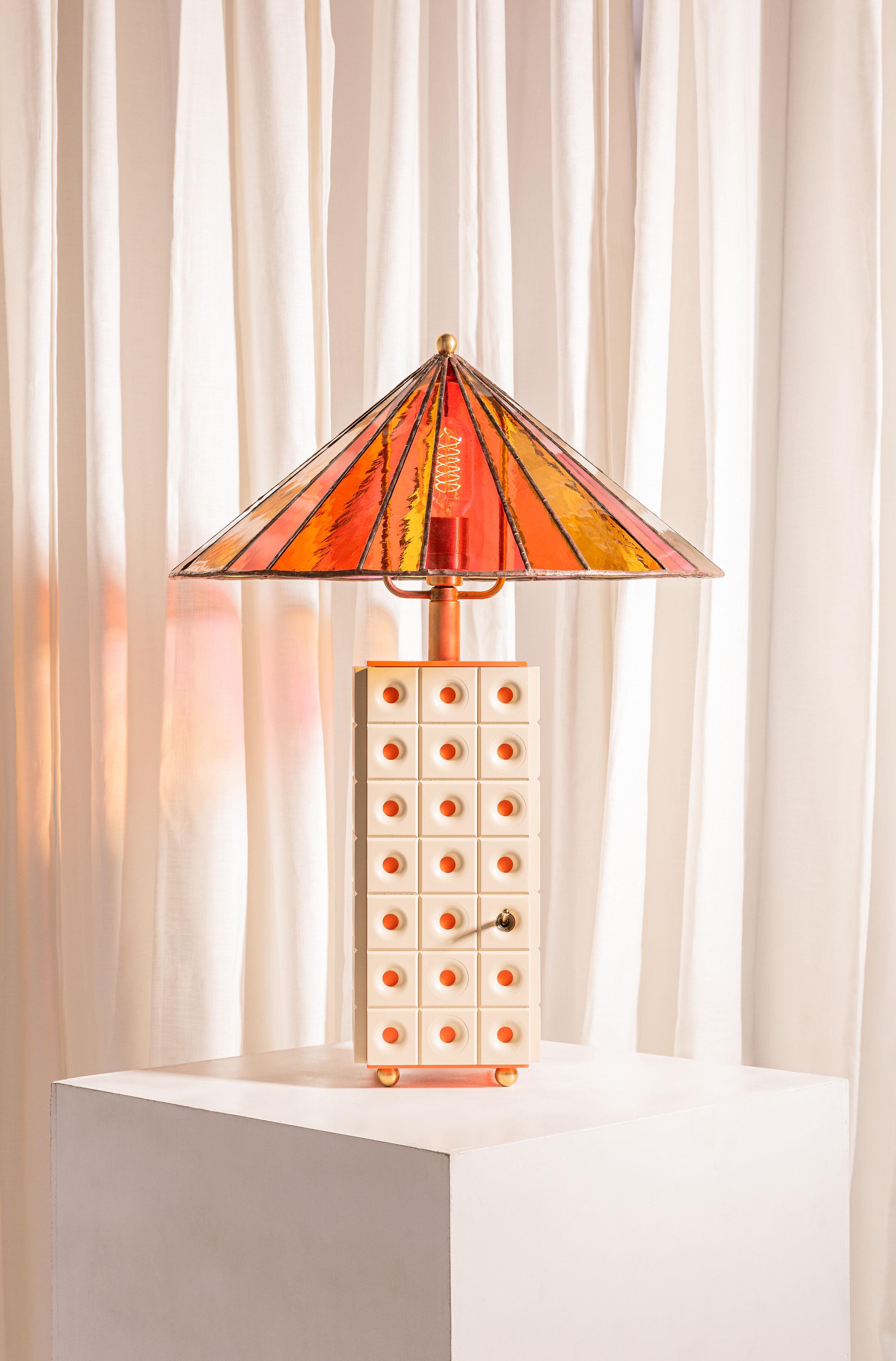 Machine-Made Hand-Crafted, Powder-Coated Aluminum and Pink Stained Glass Table Lamp For Sale