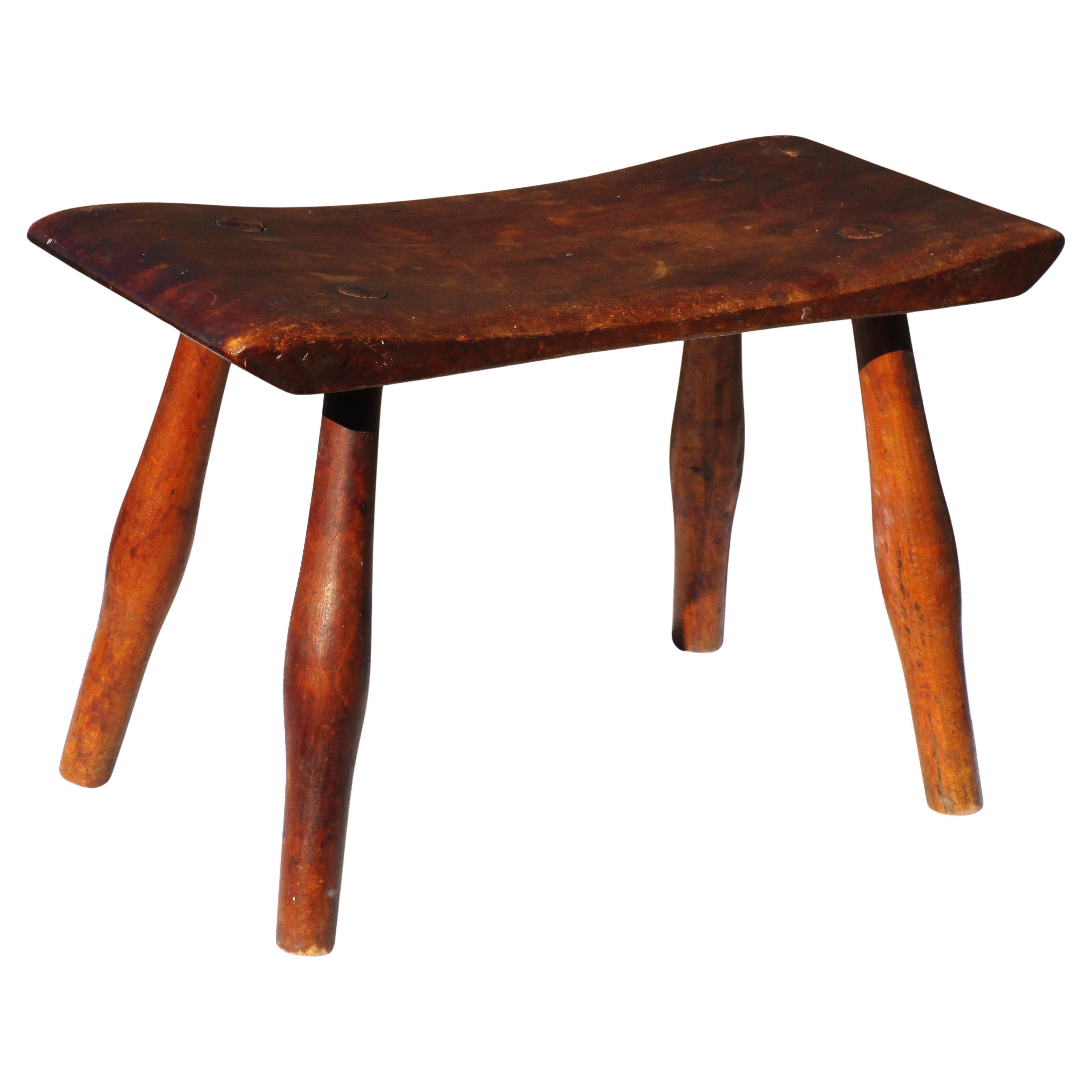 Américain Tabouret primitif ancien en vente