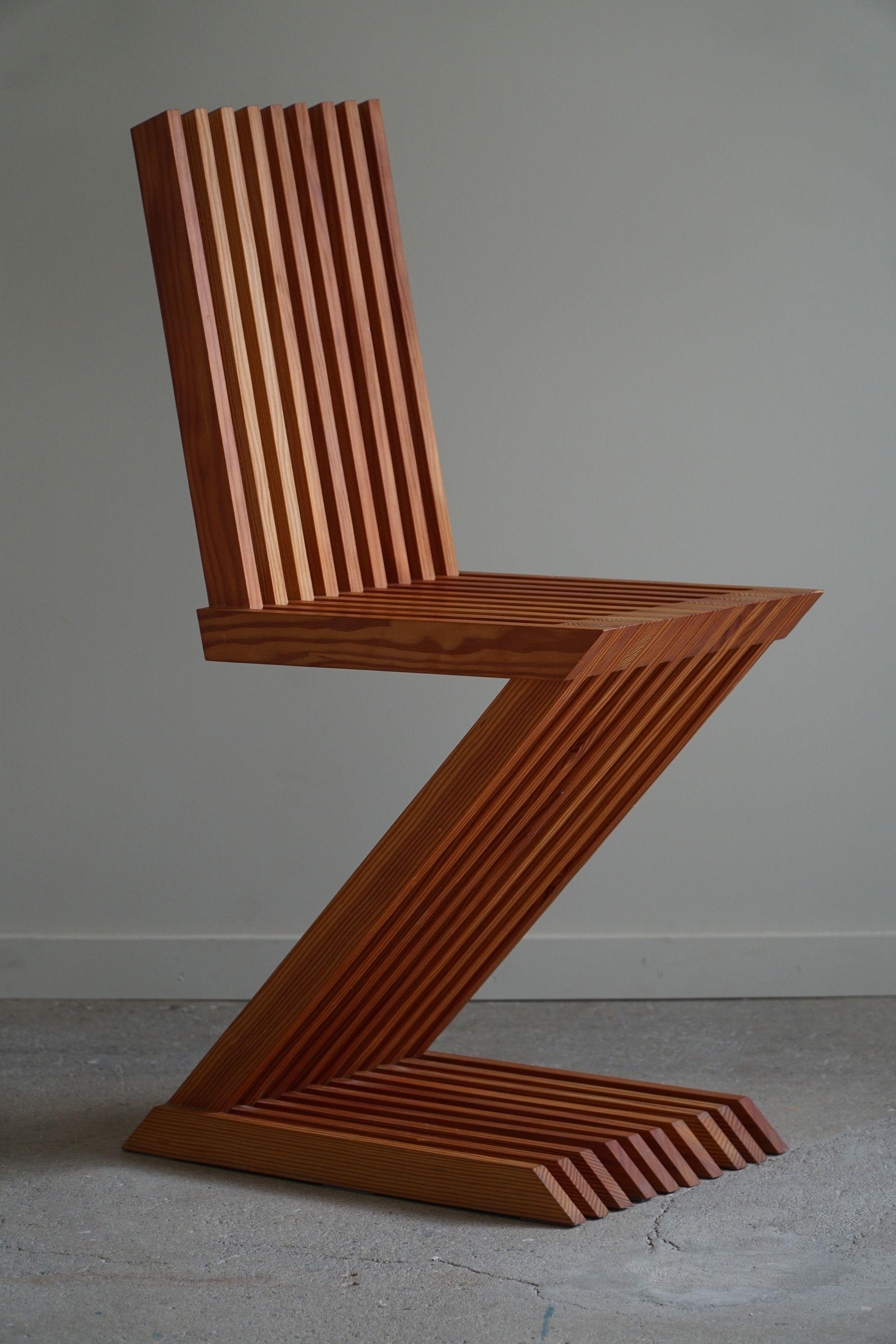 Handcrafted Sculptural Zig Zag Chair Made in Solid Pine, Scandinavian Modern For Sale 12