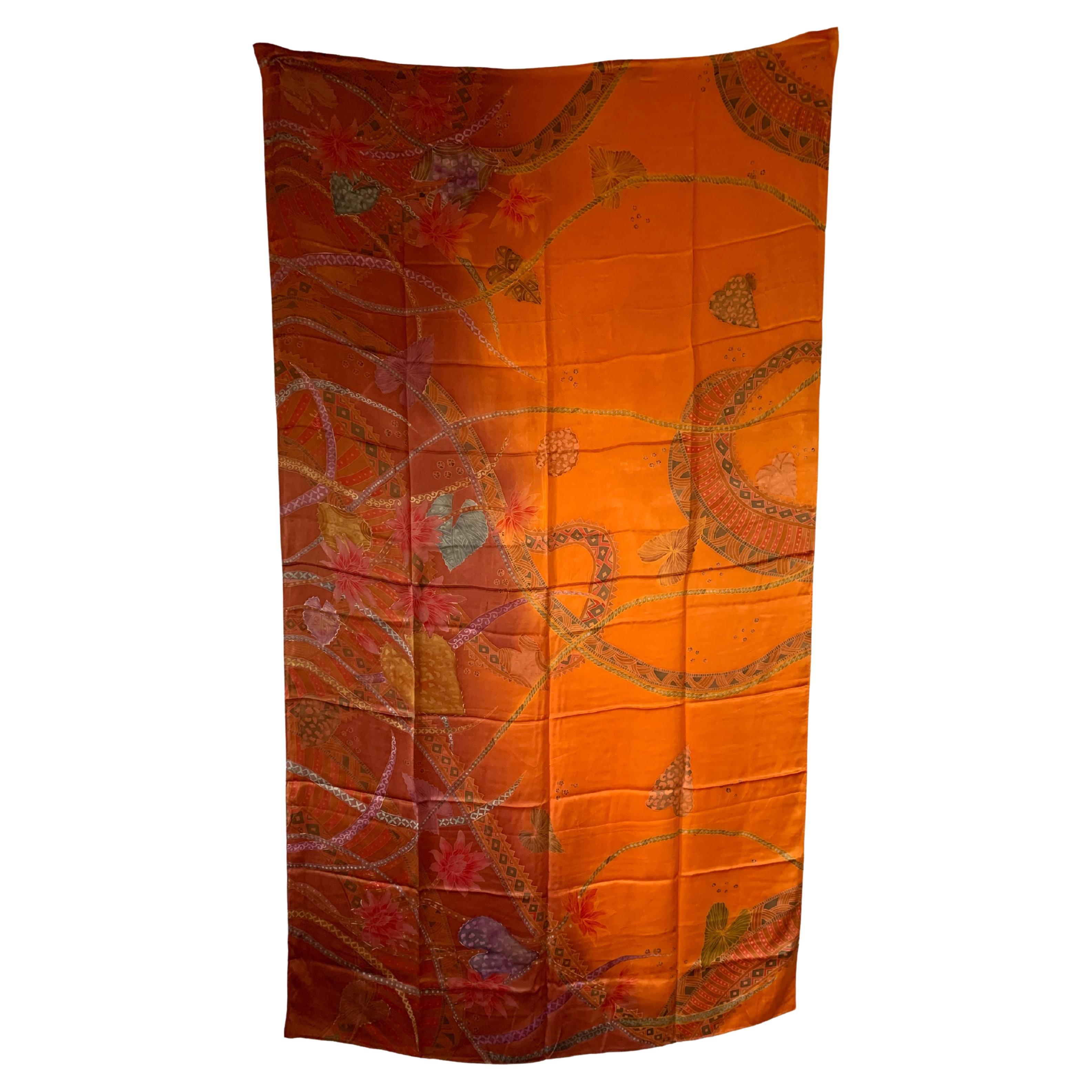 Textile en soie fait à la main avec des détails étonnants en vente