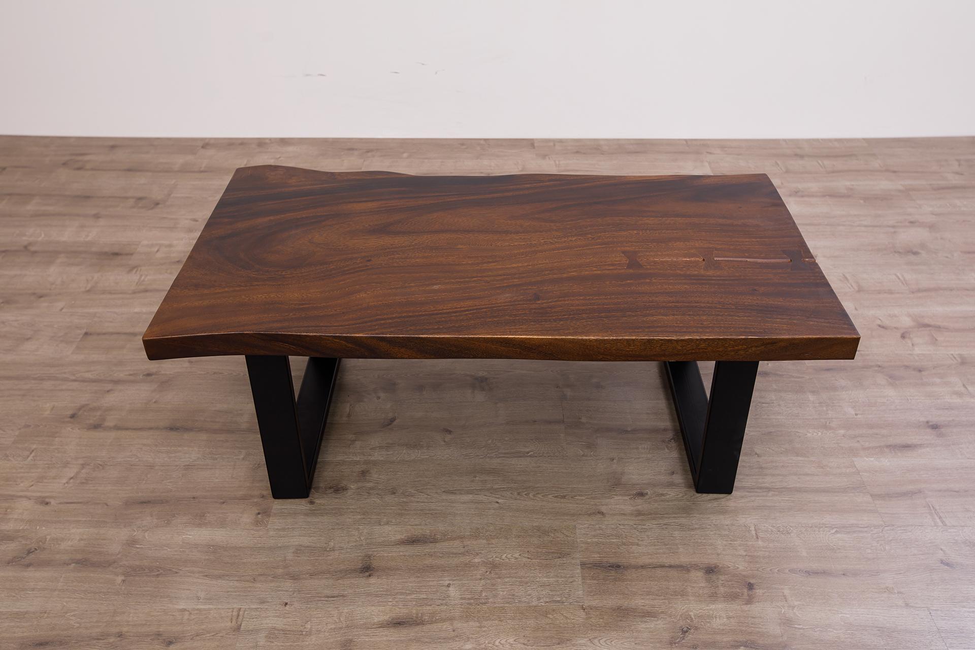 Hand-Crafted Handcrafted Solid Acacia Live Edge Coffee Table with Metal Legs For Sale