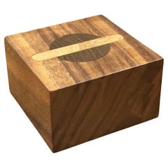 Fermacarte in noce massiccio realizzato a mano da Sam Maloof