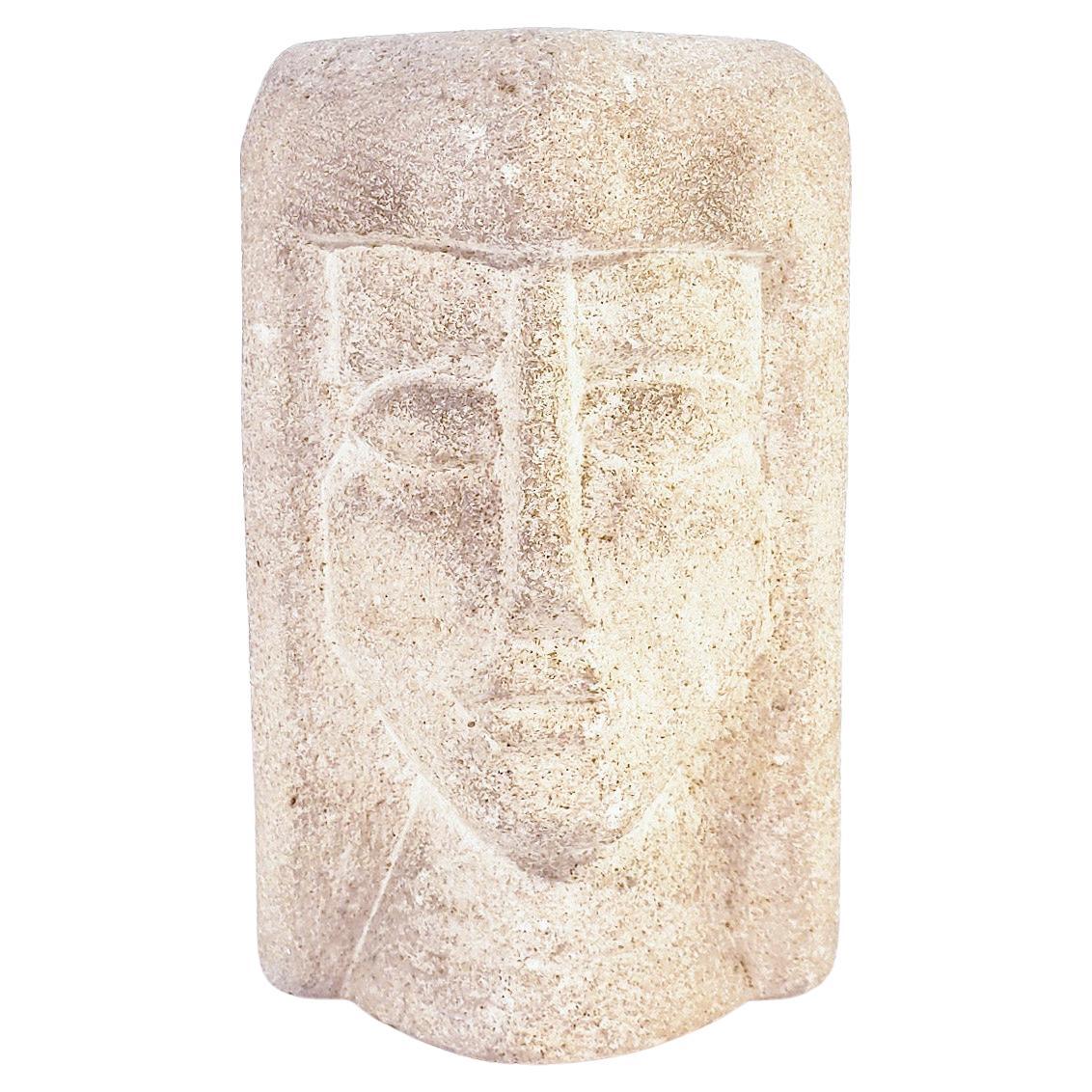 Hand-crafted stone table lamp by the sculptor Albert Tormos, France, 1970s en venta