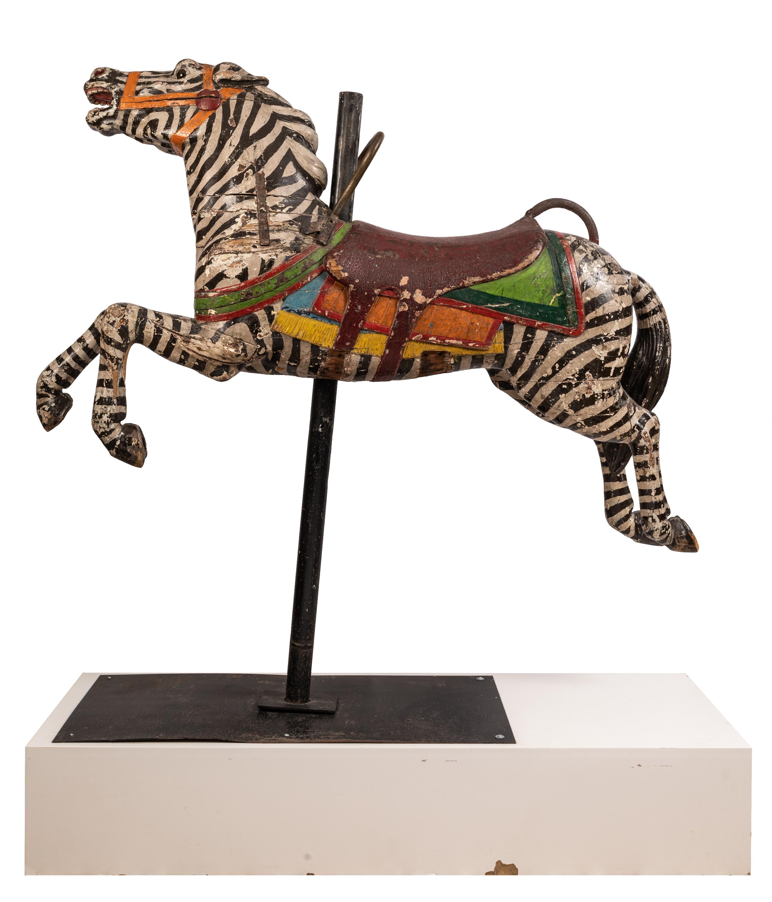 Artisanat Horse / Zebra, sculpture d'art populaire européen sculptée à la main en vente