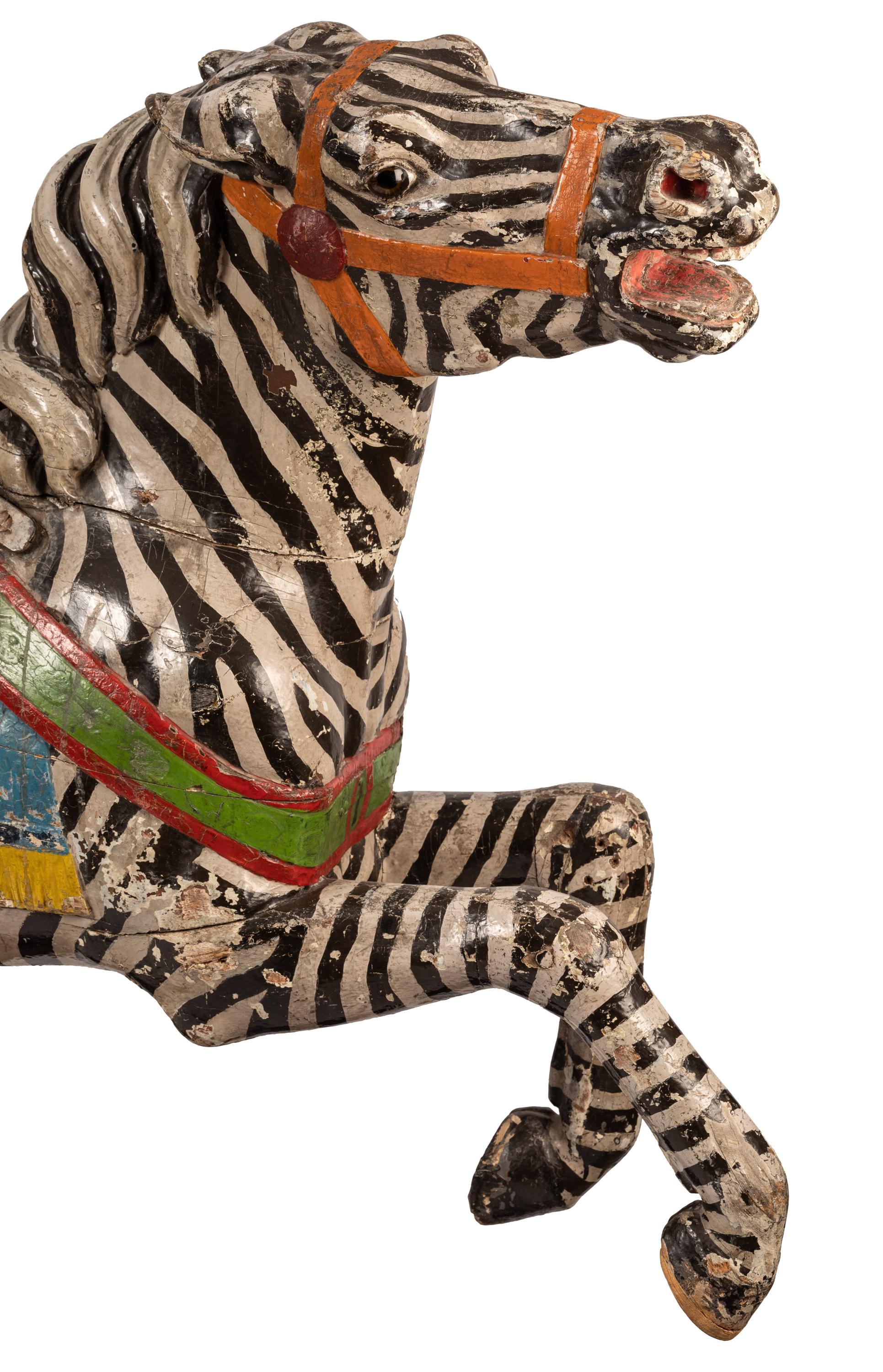 Horse / Zebra, sculpture d'art populaire européen sculptée à la main Abîmé - En vente à Madrid, ES