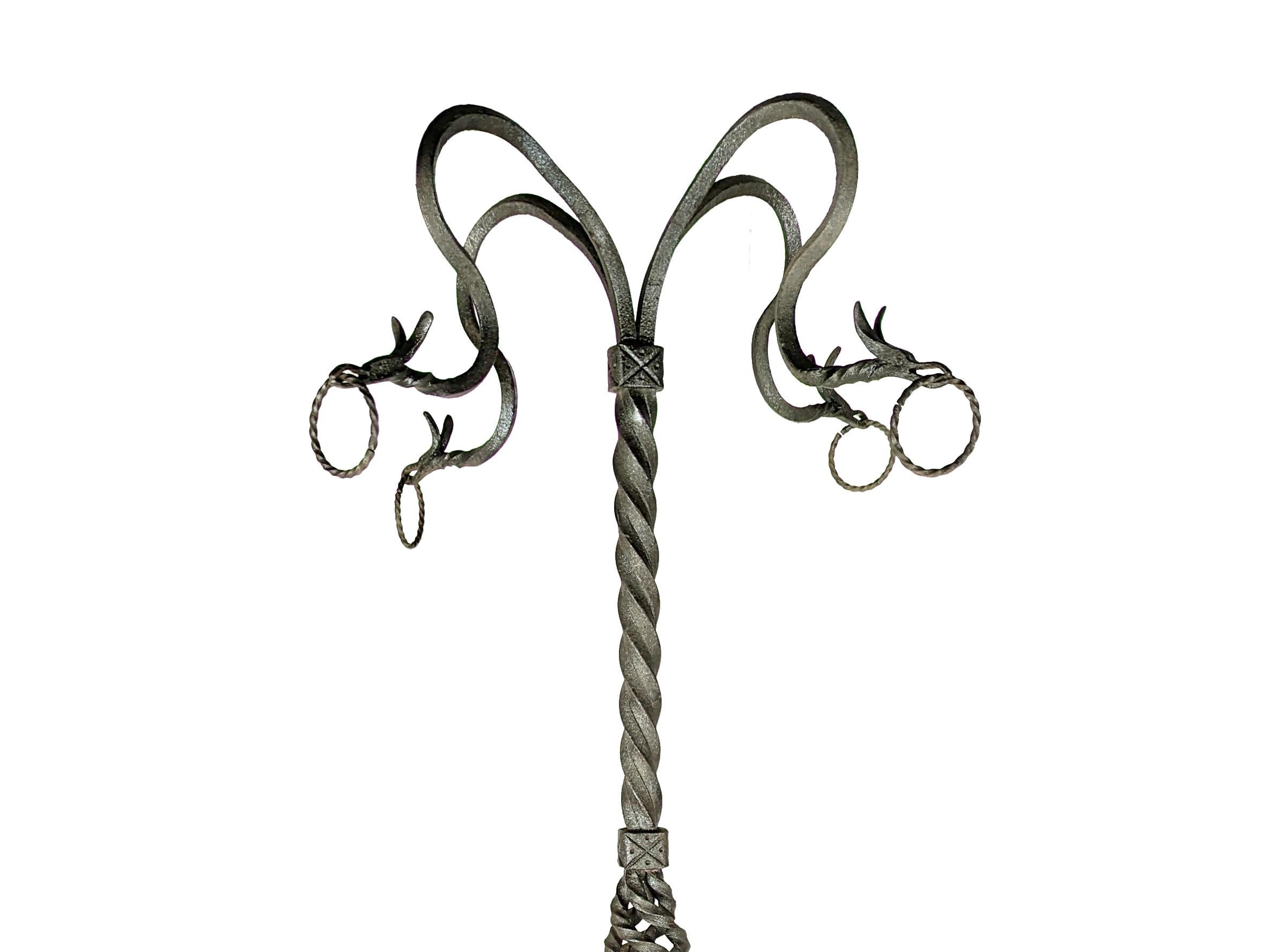 Rare hand-crafted wrought iron pedestal from the early 1900s attributed to Alessandro Mazzucotelli. The pedestal comes from an elegant apartment in Milan created and decorated by Alessandro Mazzucotelli in the first decades of the 20th century.
This