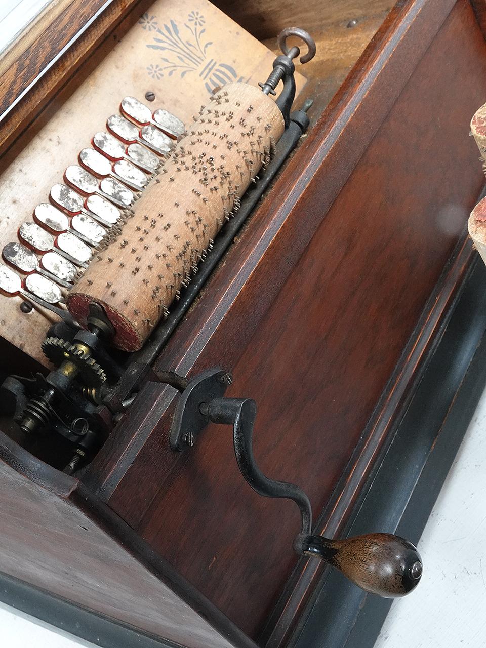 Aesthetic Movement Hand Crank 1885 Concert Rollor Organ