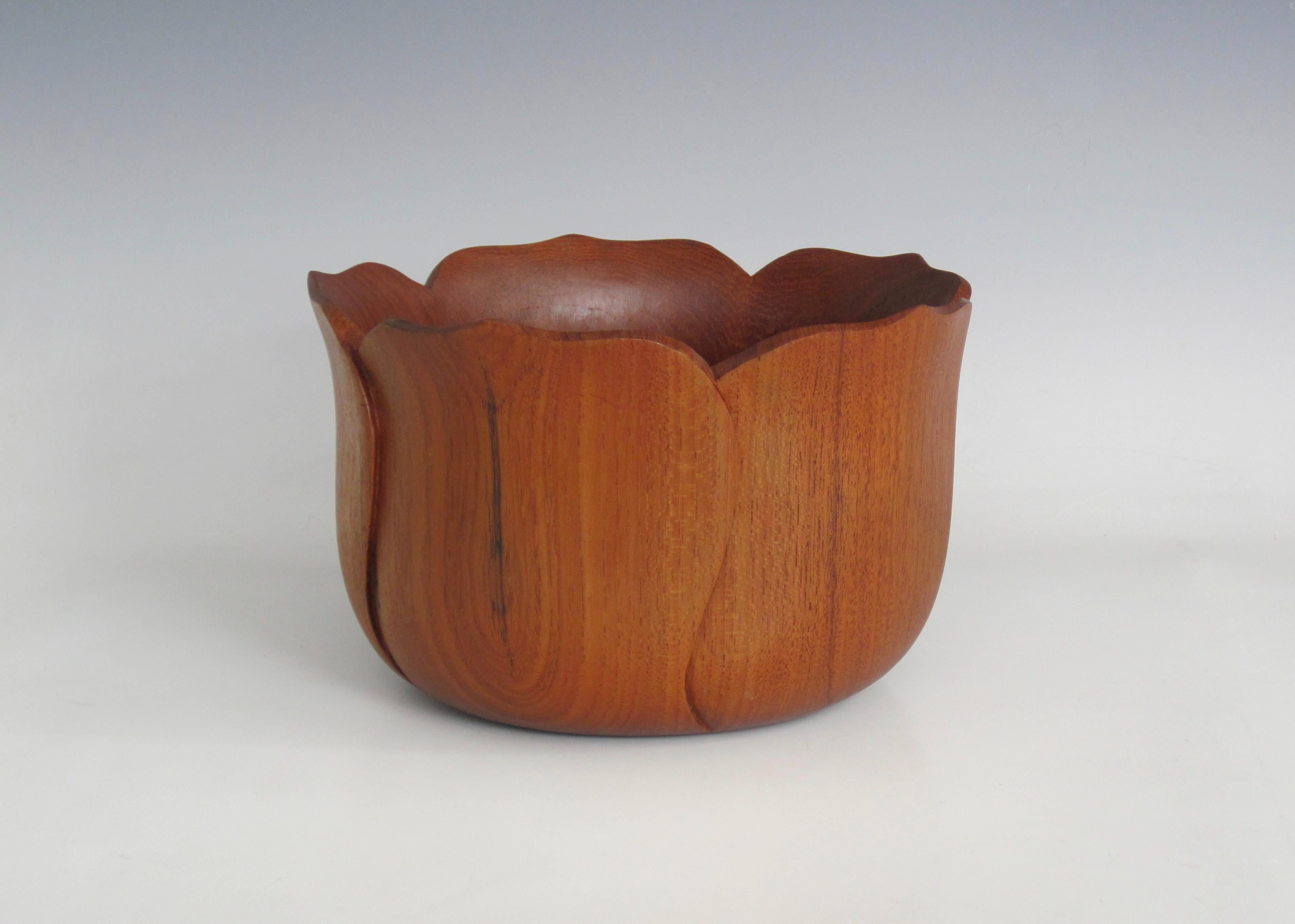 Mid-Century Modern Hand Carved Tulip Shaped Teak Bowl For Sale