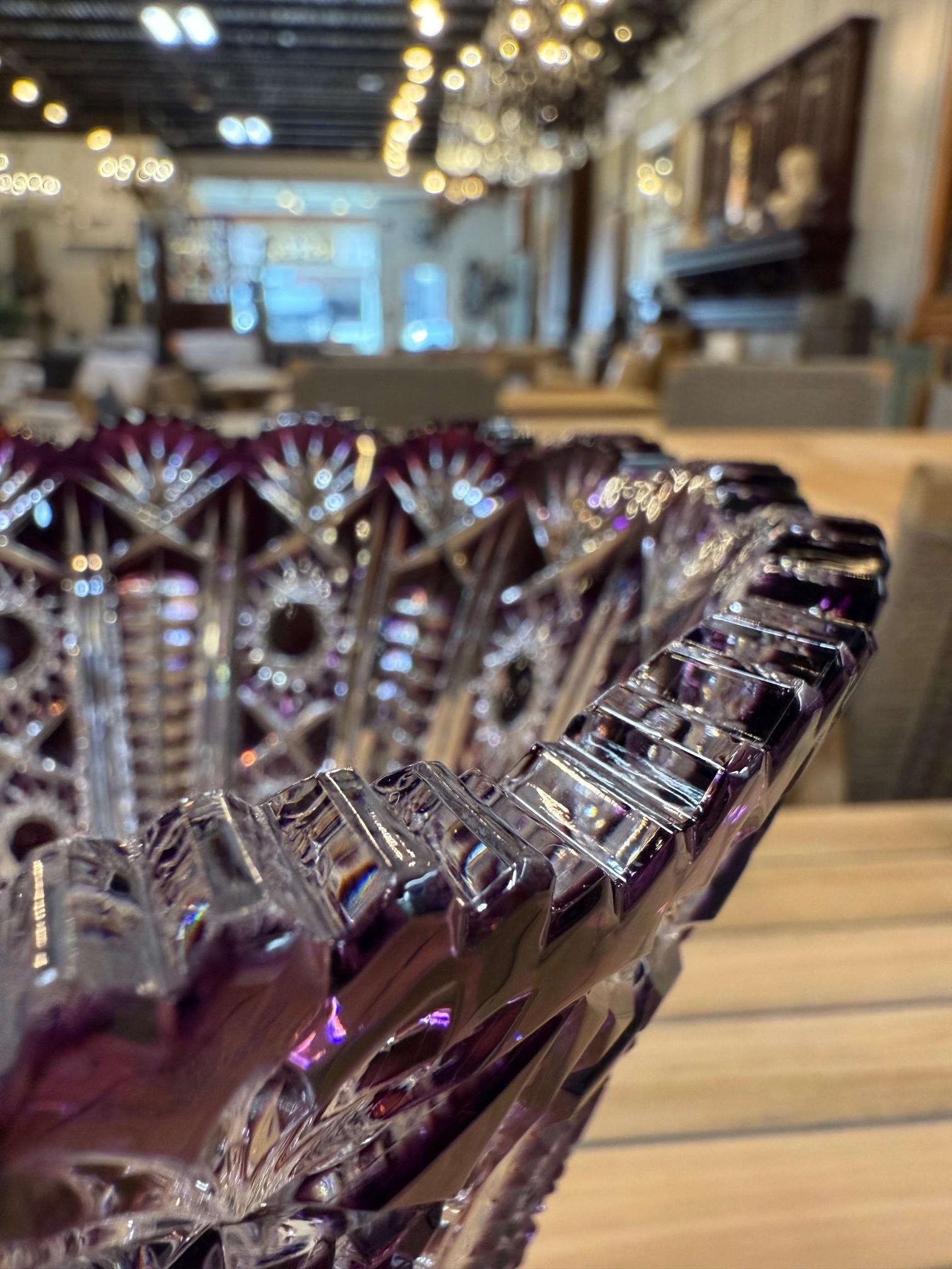 Vase en cristal taillé à la main par Caesar Crystal Bohemiae Co. République tchèque en vente 4