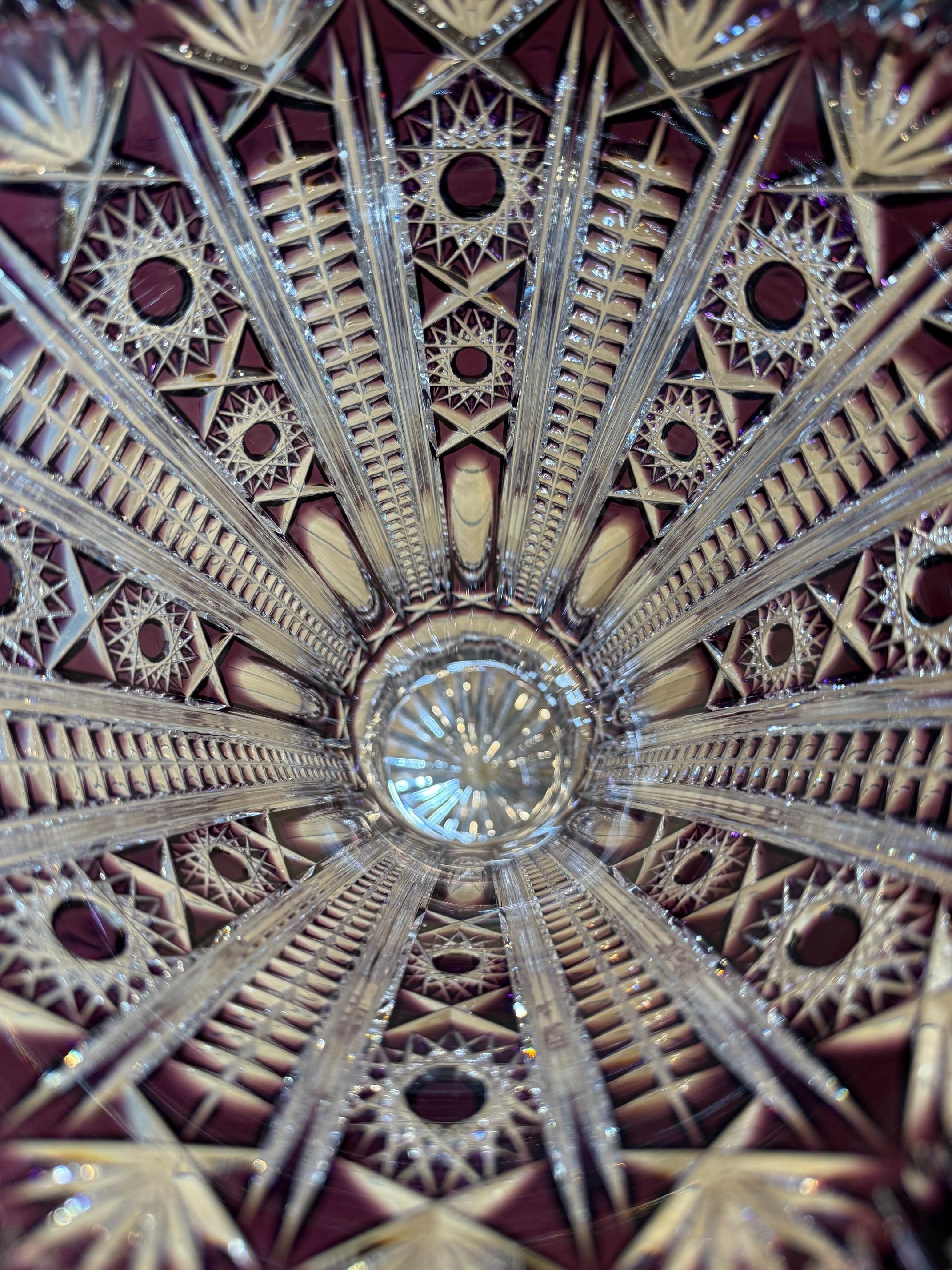 Vase en cristal taillé à la main par Caesar Crystal Bohemiae Co. République tchèque en vente 10