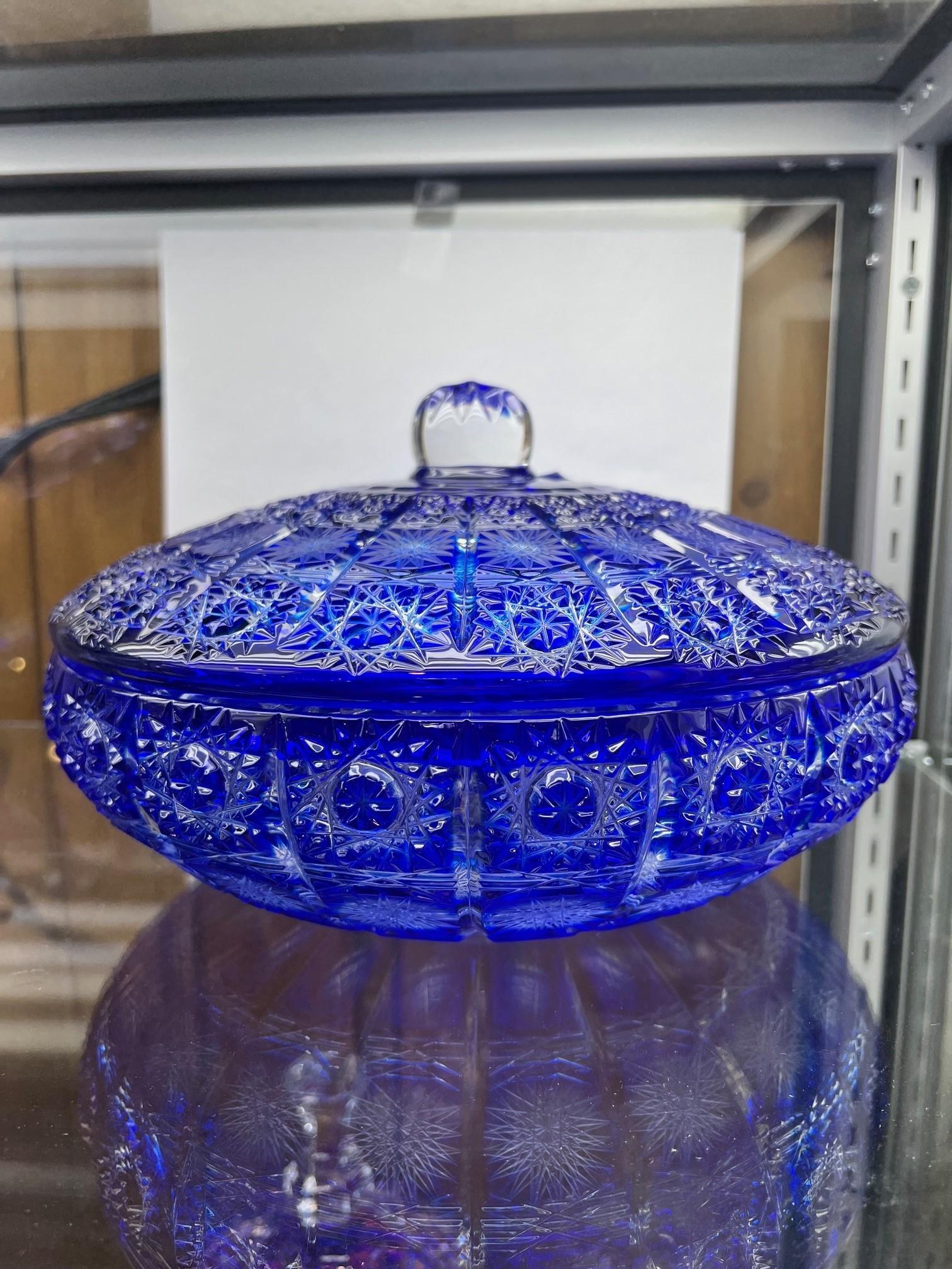 Hand Cut Lead Crystal Blue Candy Dish with Cover by Caesar Crystal Bohemiae Co. In Excellent Condition For Sale In Stamford, CT