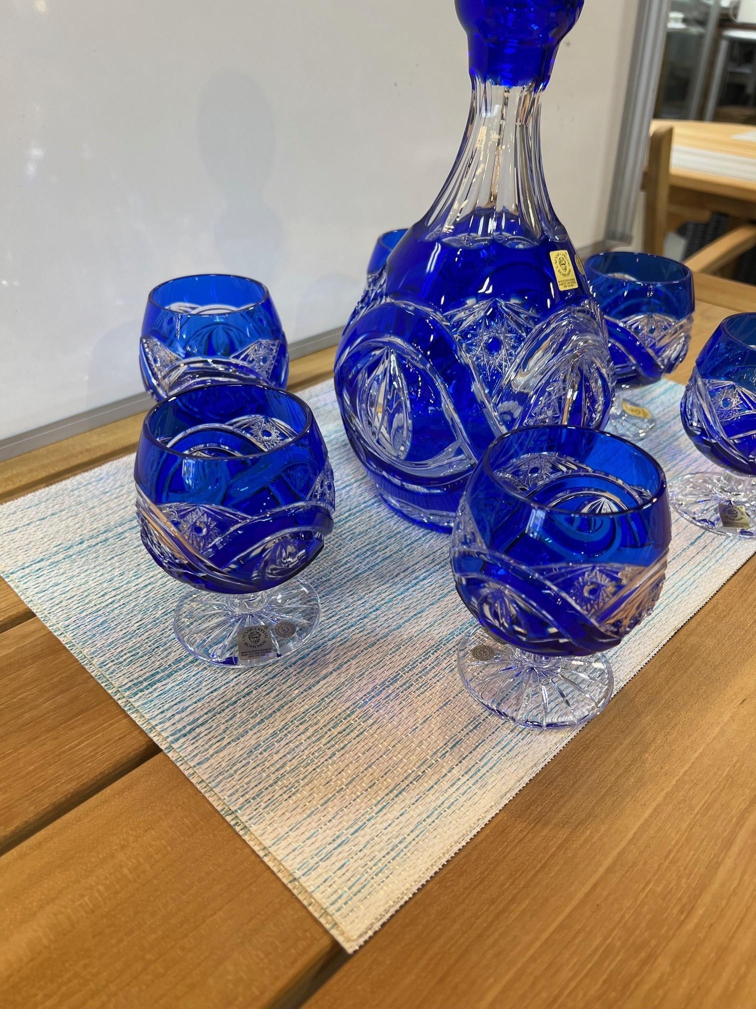 Carafe en cristal de plomb taillé à la main et 6 verres à marque Caesar Crystal Bohemiae Co. en vente 4