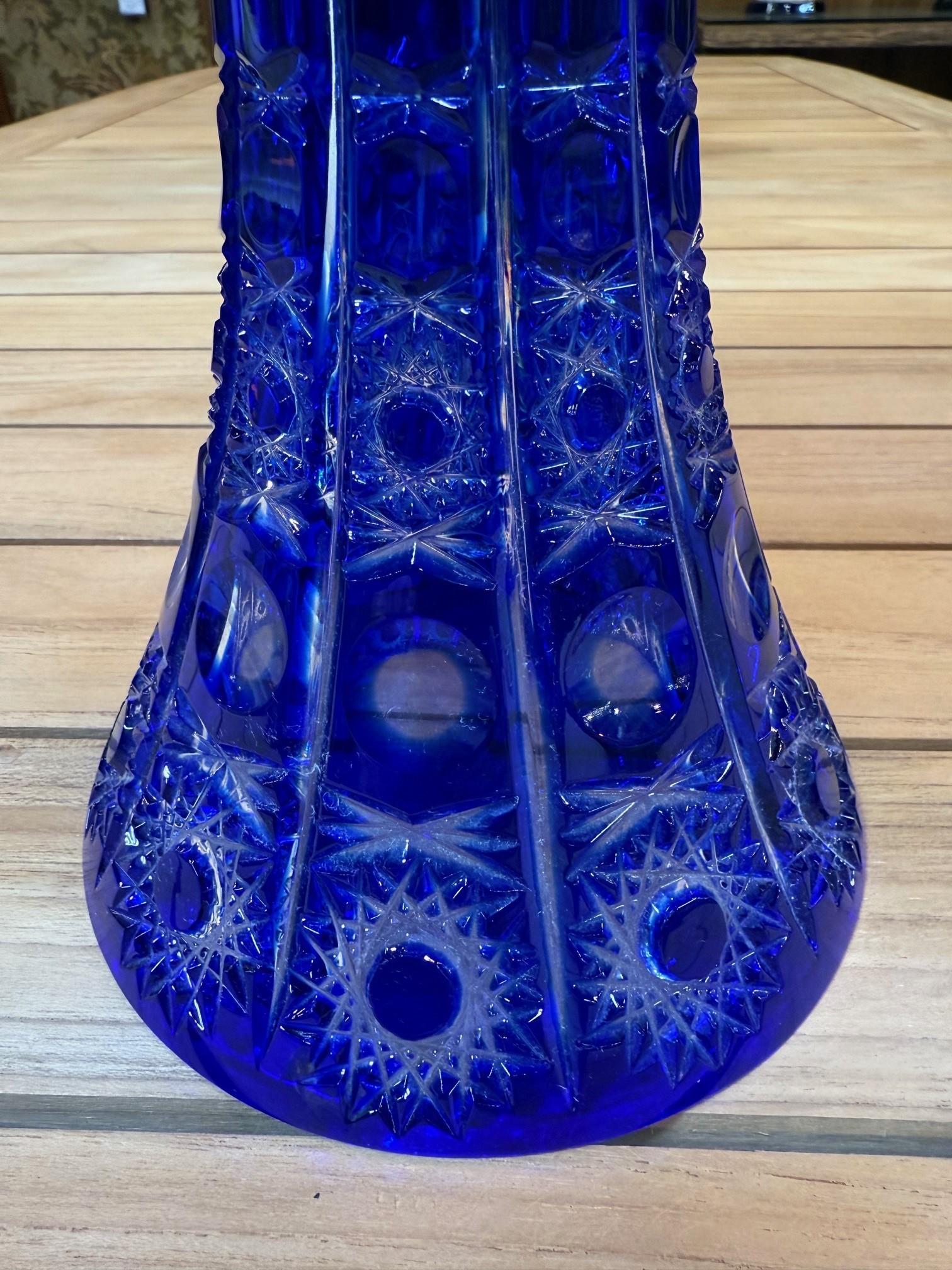 Grand bol à piédestal en cristal de plomb taillé à la main, compote Caesar Crystal Bohemiae Co. en vente 5