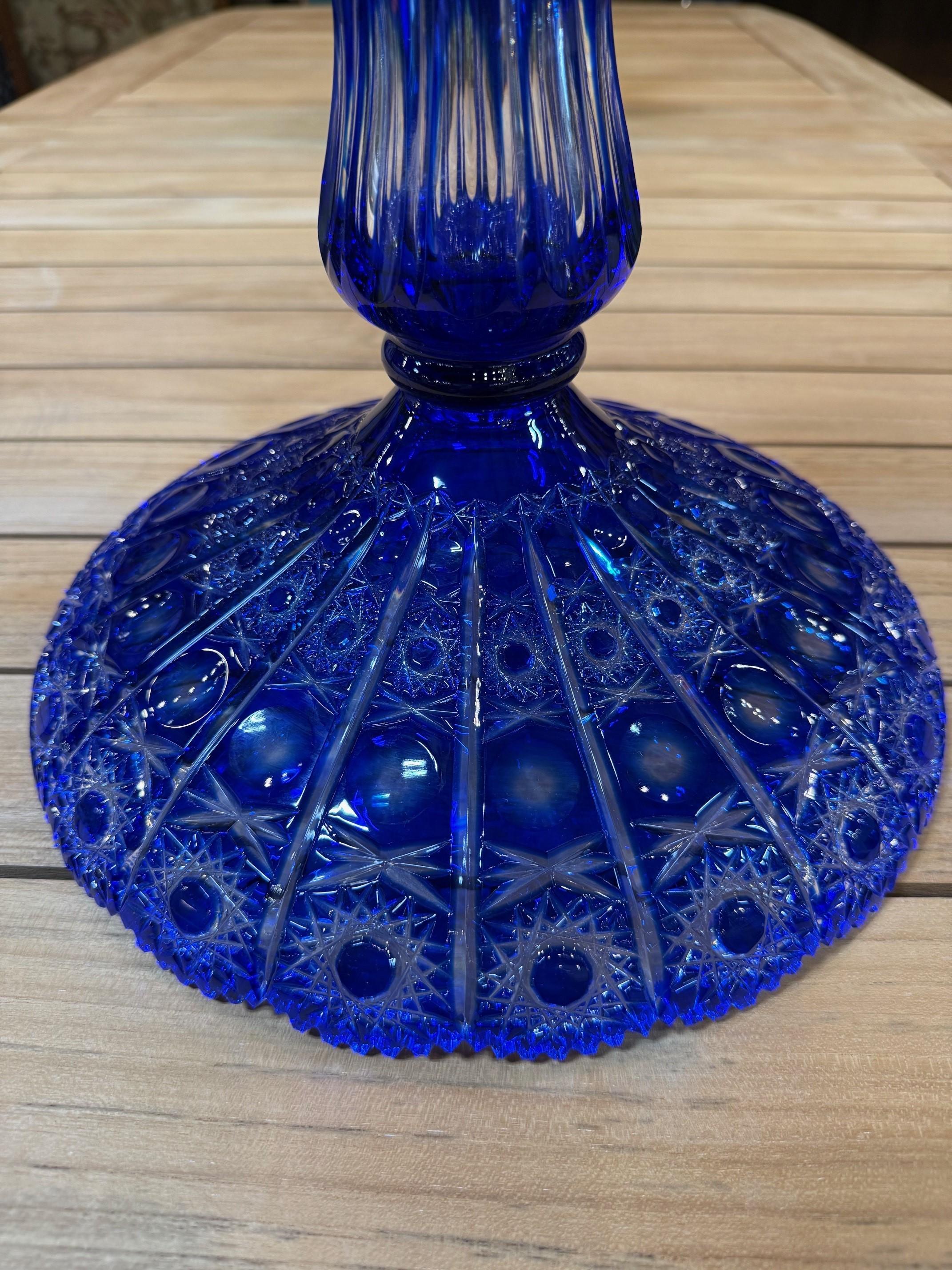 Grand bol à piédestal en cristal de plomb taillé à la main, compote Caesar Crystal Bohemiae Co. en vente 7