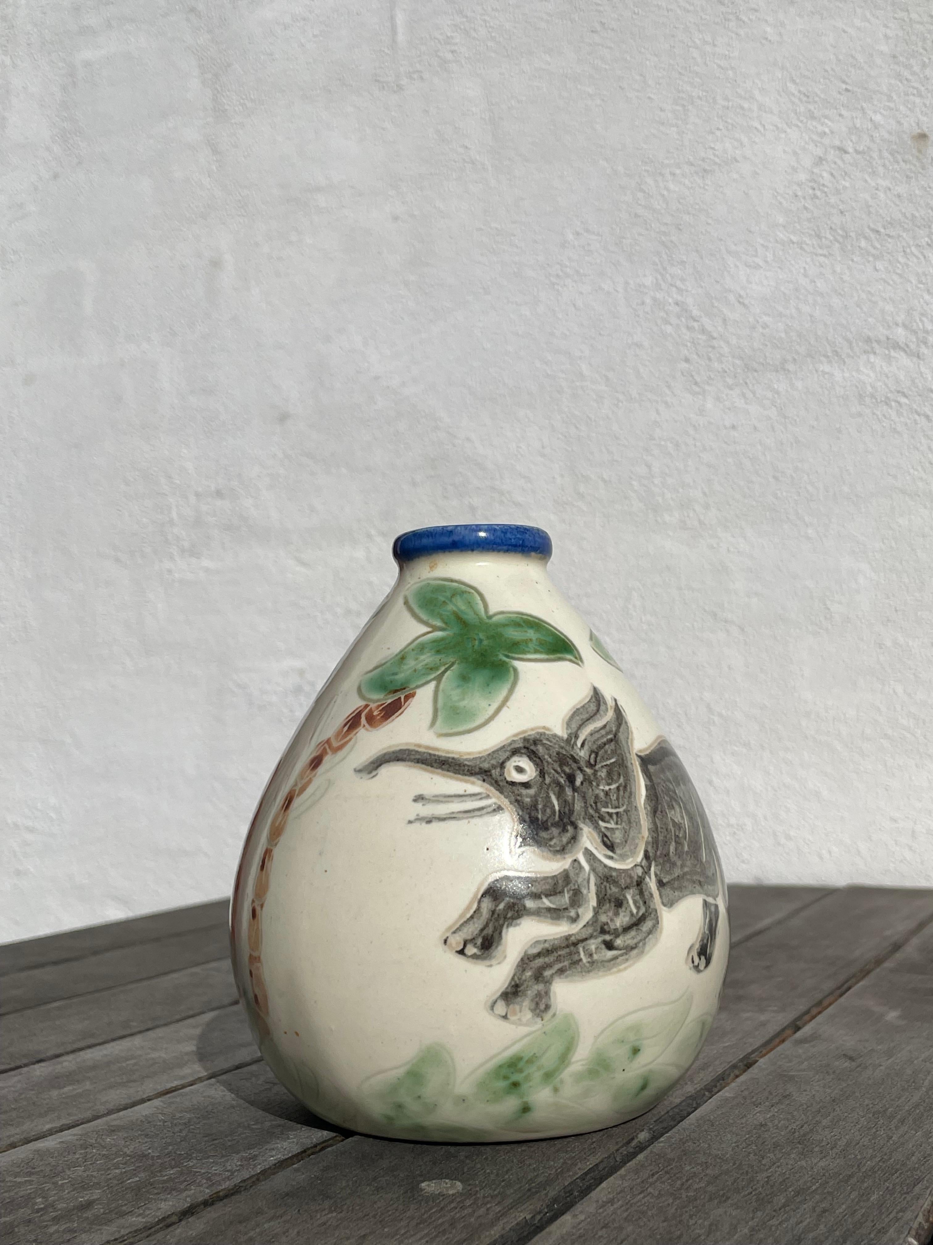 Grimstrup Hand-Decorated Vase with Elephants, Palmtrees, Leaves, 1950s For Sale 4
