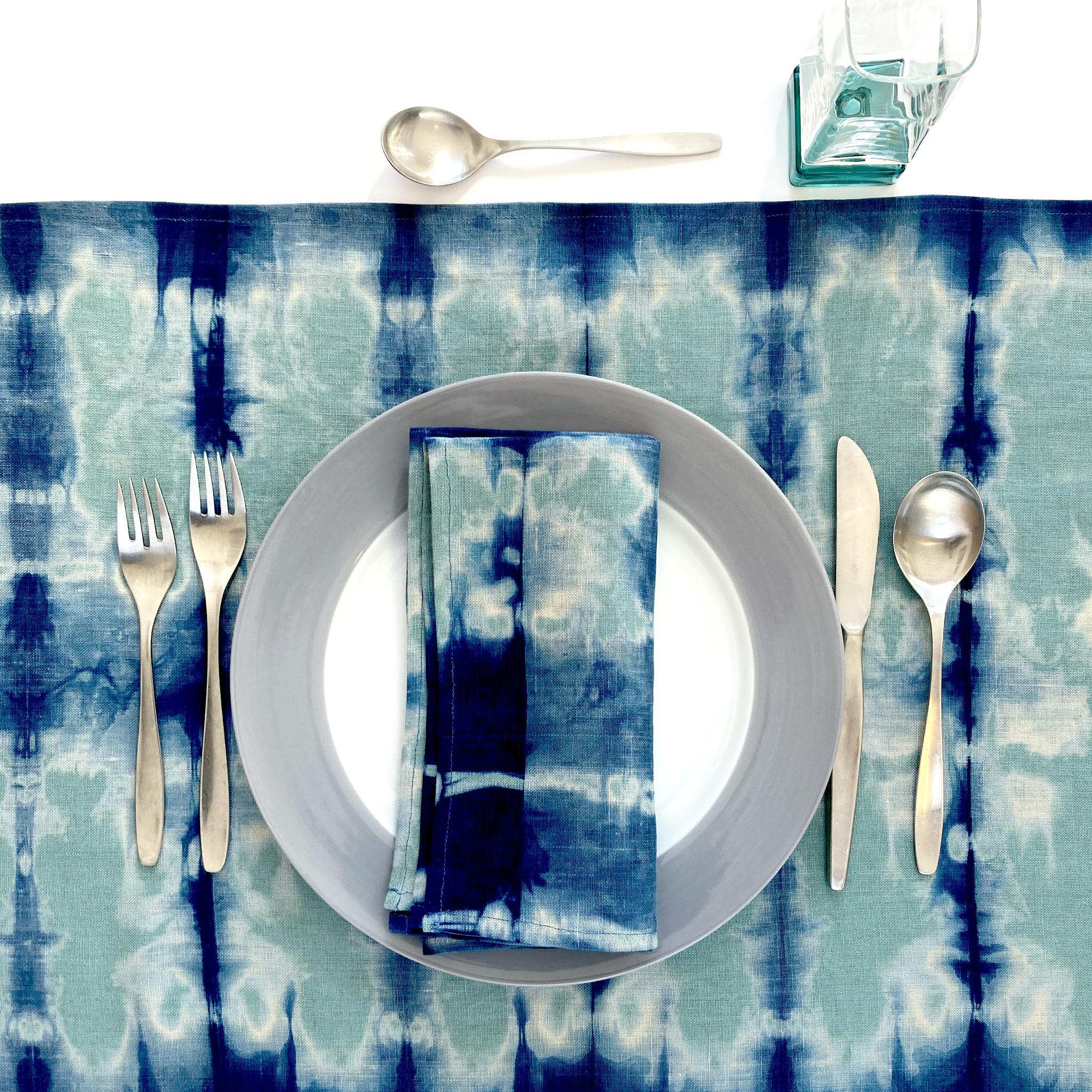 Hand Dyed Linen Table Runner, Jade Green & Indigo Blue In New Condition For Sale In New York, NY