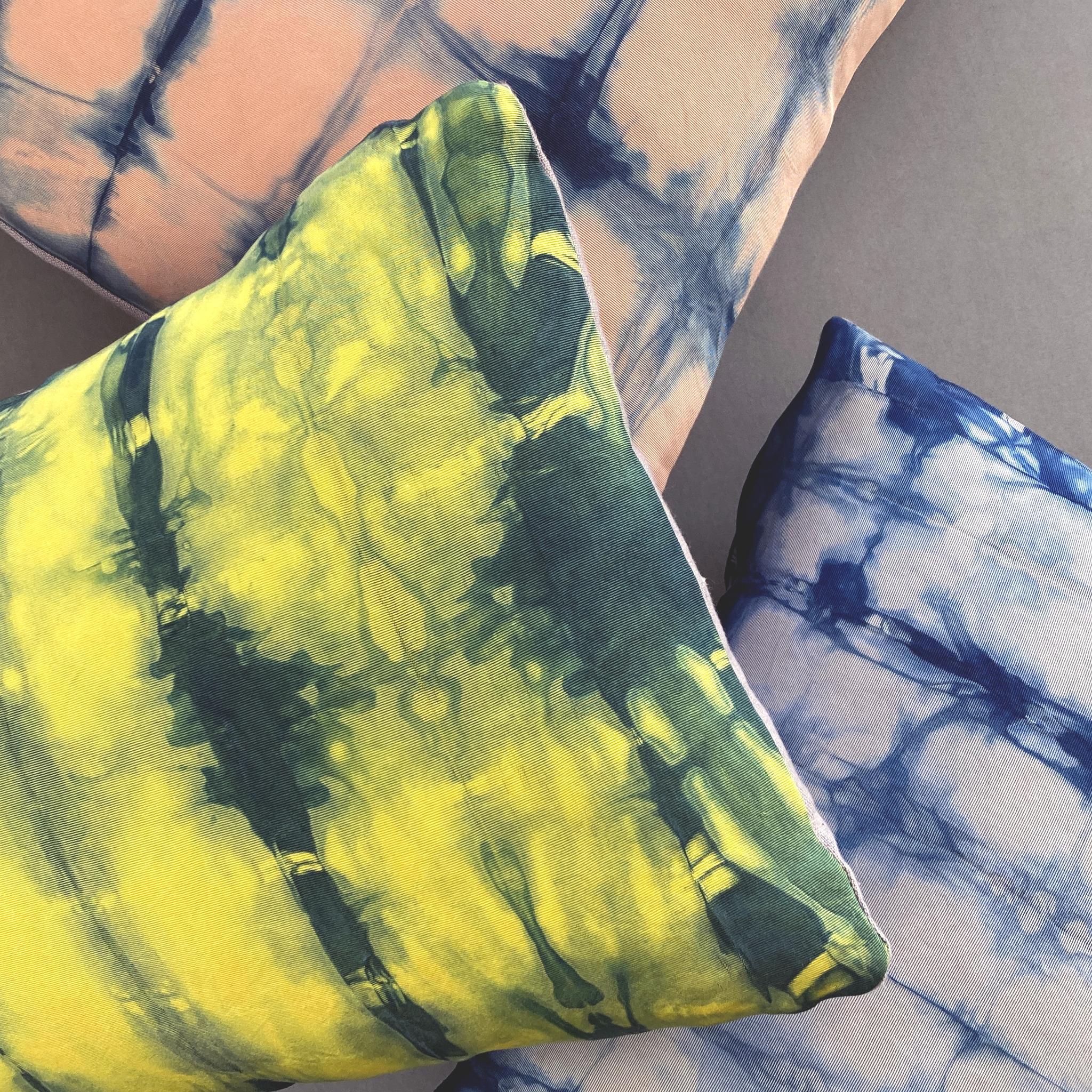 Hand Dyed Silk Pillow, Canary Yellow & Indigo Blue Ripple In New Condition For Sale In New York, NY