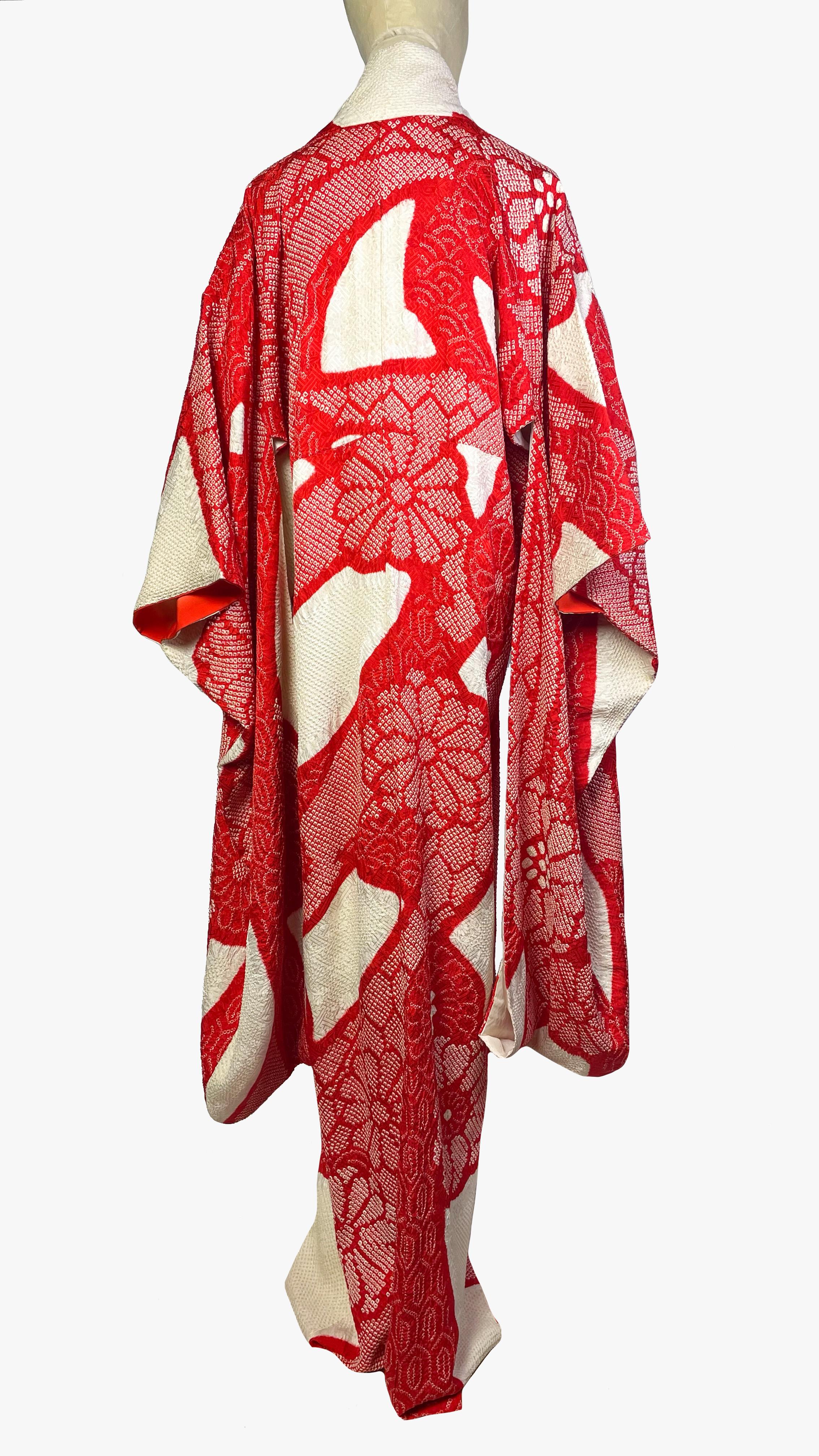Women's or Men's Hand dyed silk wedding kimono, 1970s For Sale