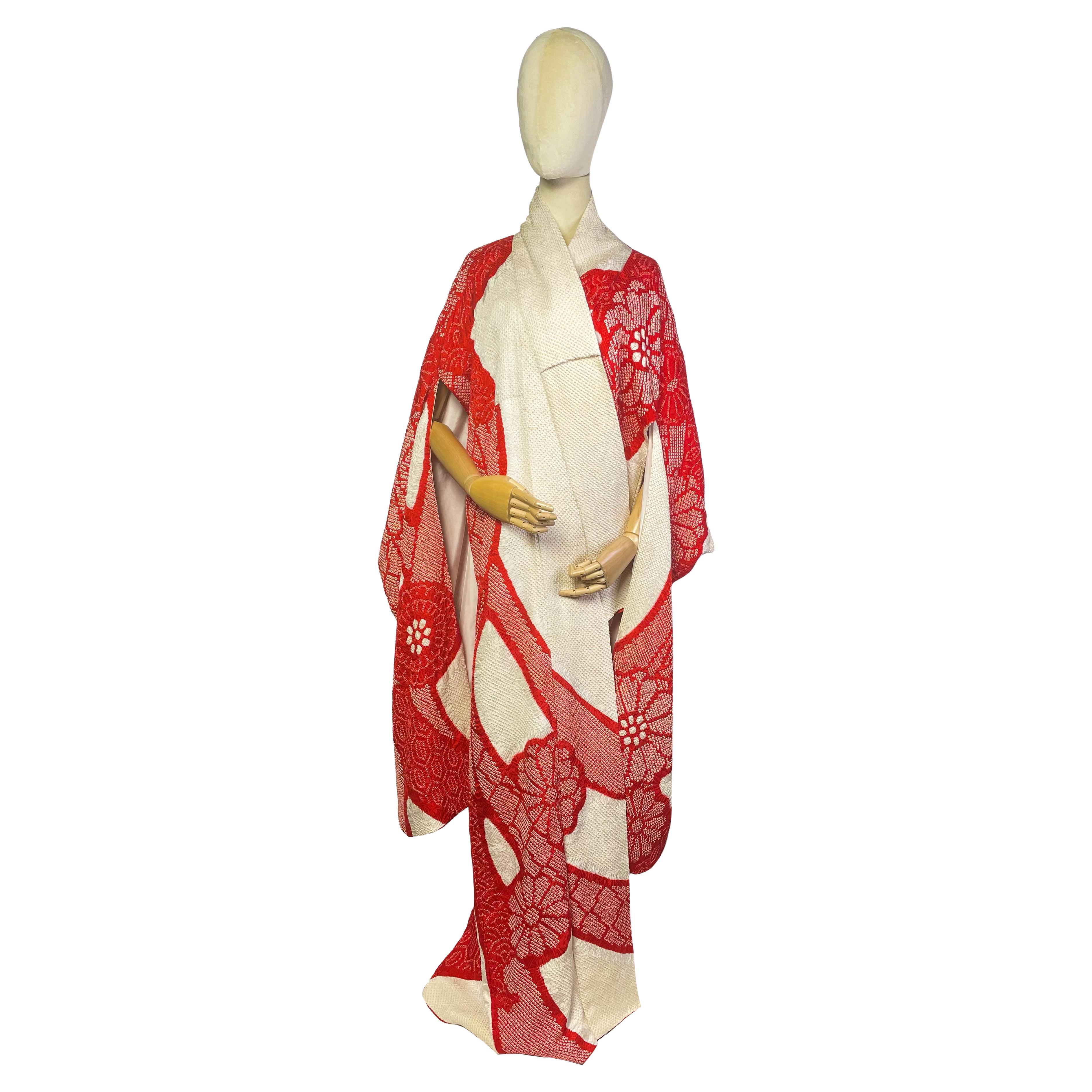 Hand dyed silk wedding kimono, 1970s For Sale