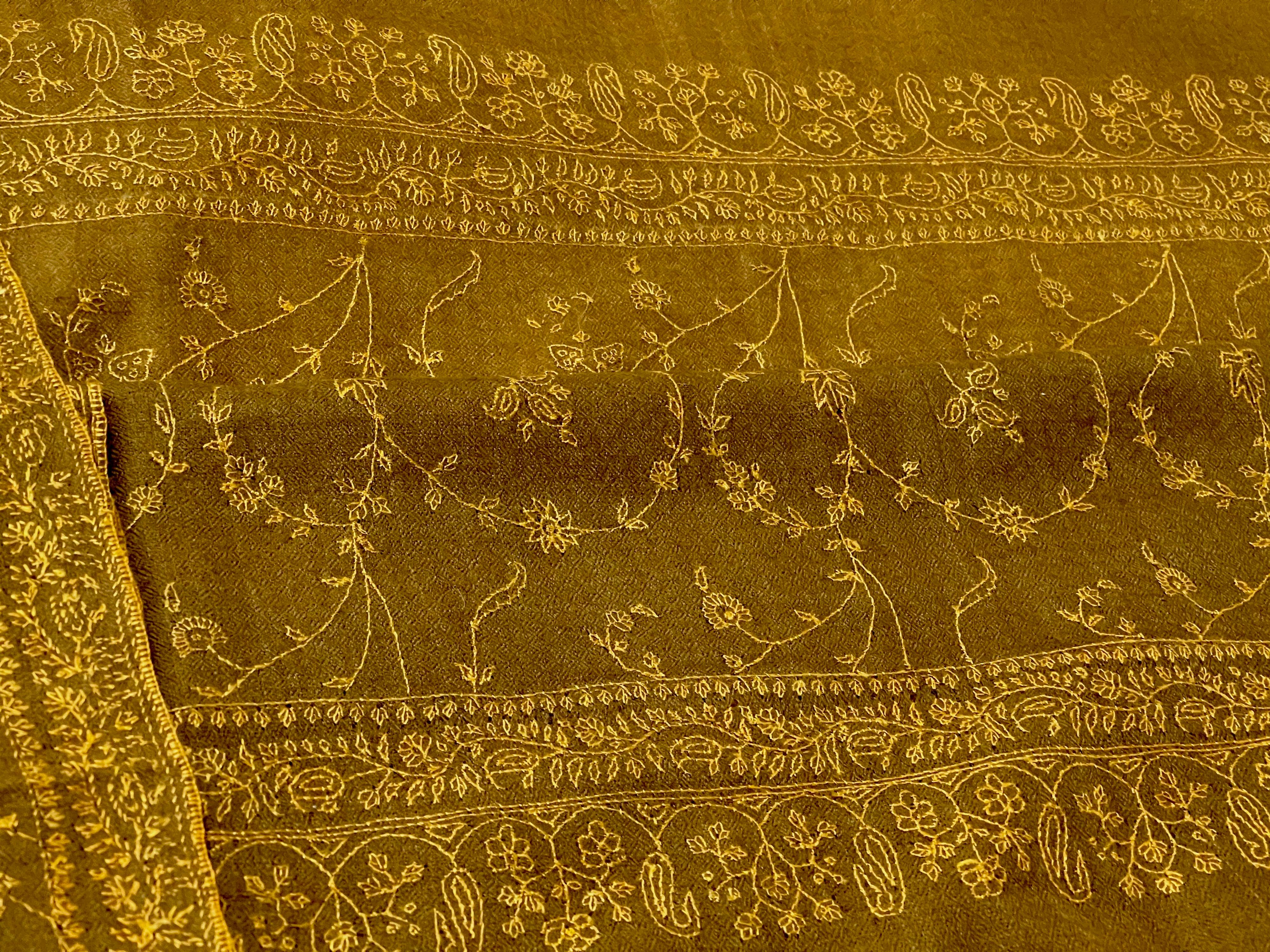 Hand Embroidered 100% Cashmere Pashmina Shawl Golden Brown Made in Kashmir  In New Condition In New York, NY