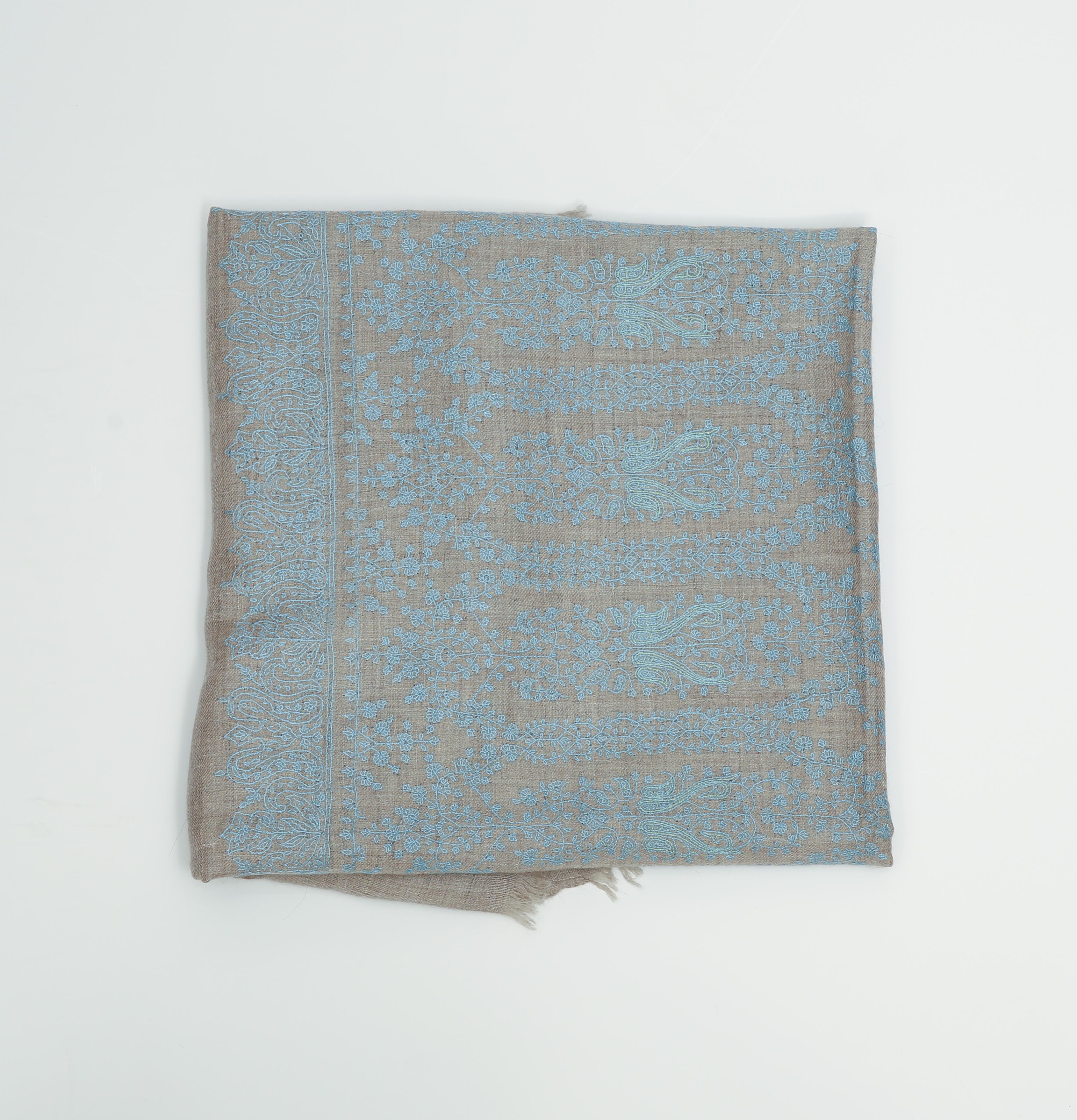 Hand Embroidered Cashmere Scarf in Taupe & Blue Made in Kashmir India -Brand New In New Condition In London, GB