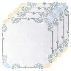 Servilletas de rosa trepadora bordadas a mano (Juego de 4)