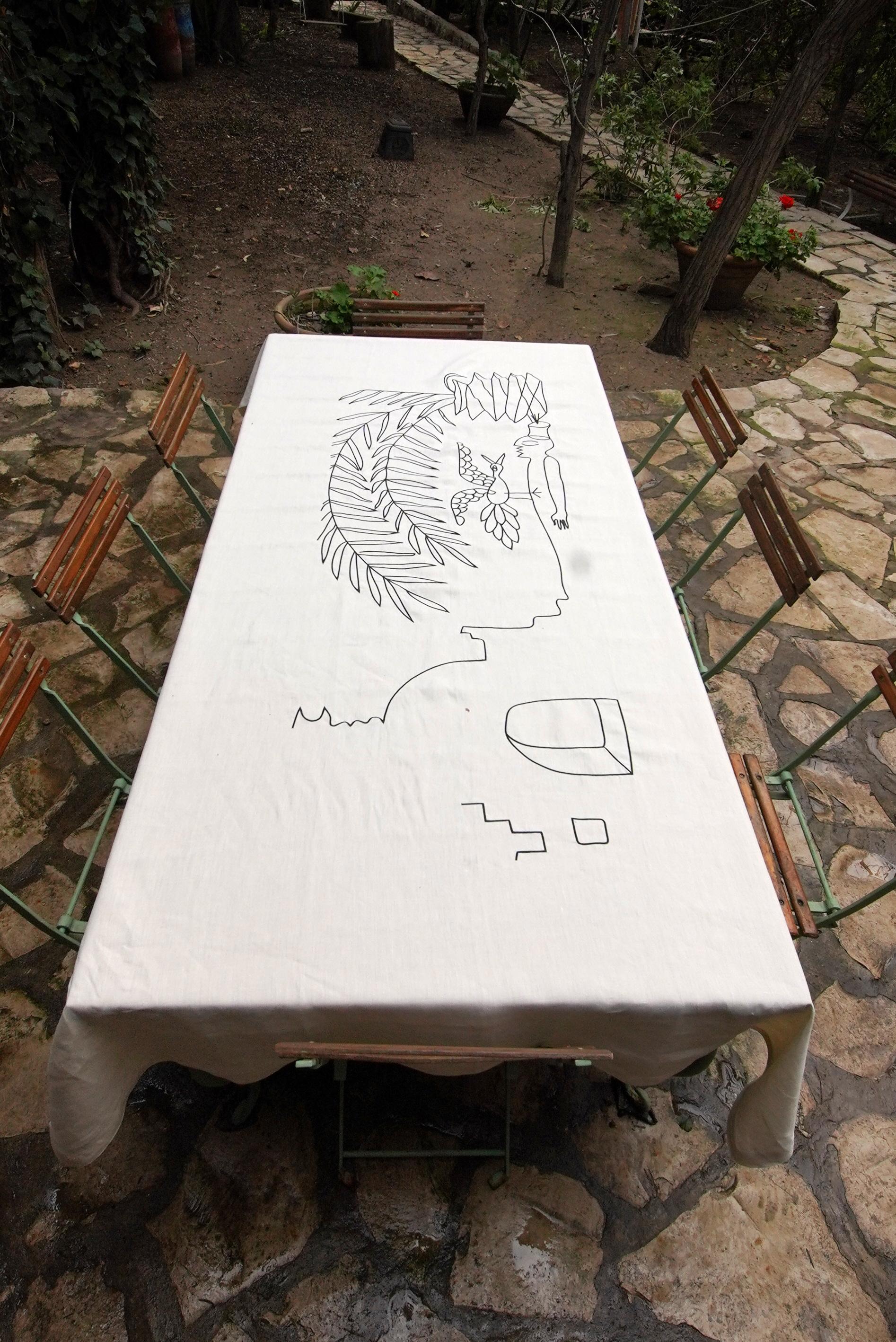 Tunisino Tovaglia di lino ricamata a mano, un capolavoro del patrimonio tunisino, 5' x 8'. in vendita