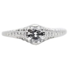 Bague de fiançailles solitaire Art déco gravée à la main en platine avec diamants de 0,60 carat